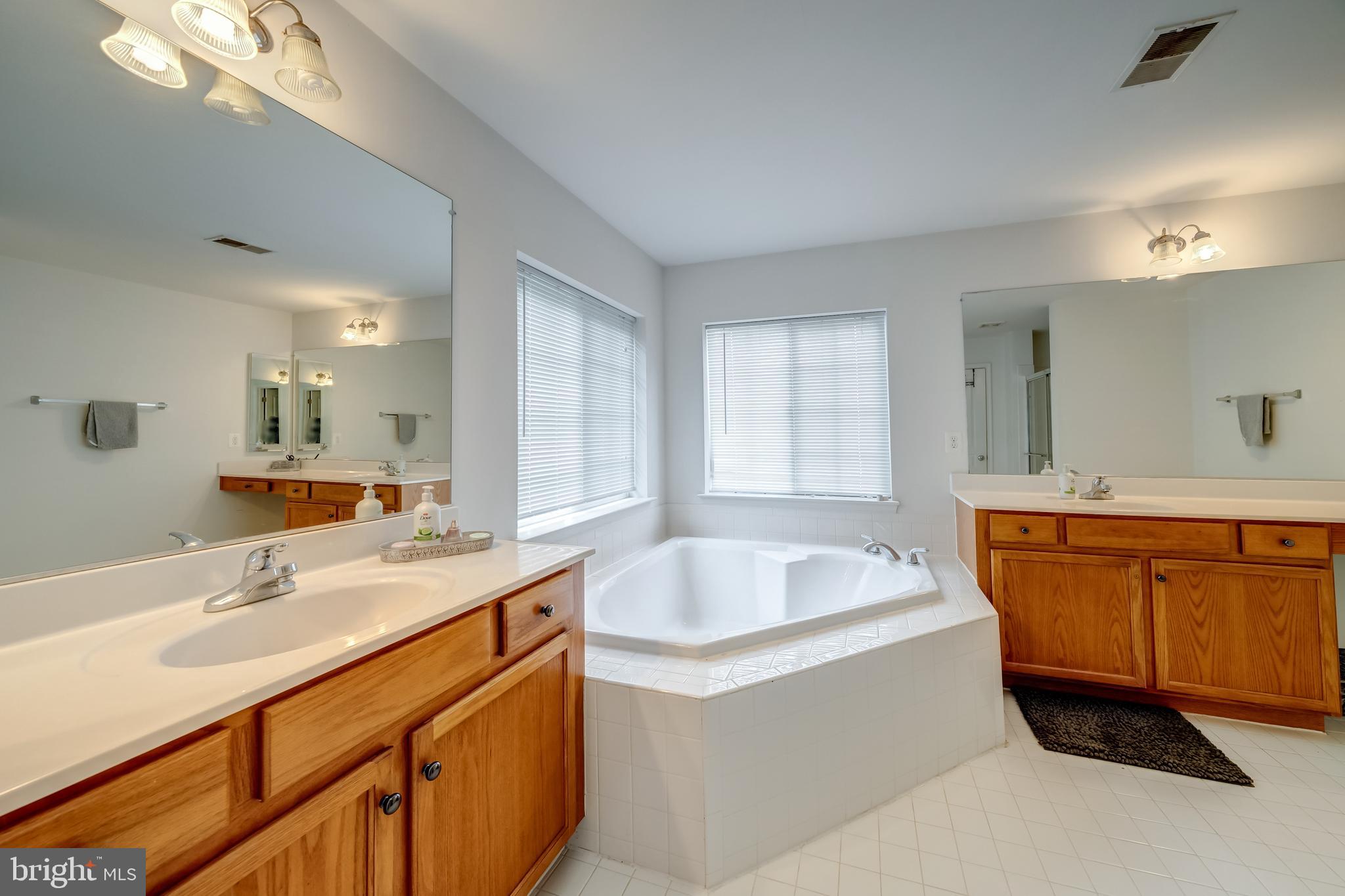 OLD MILL - Residential Lease