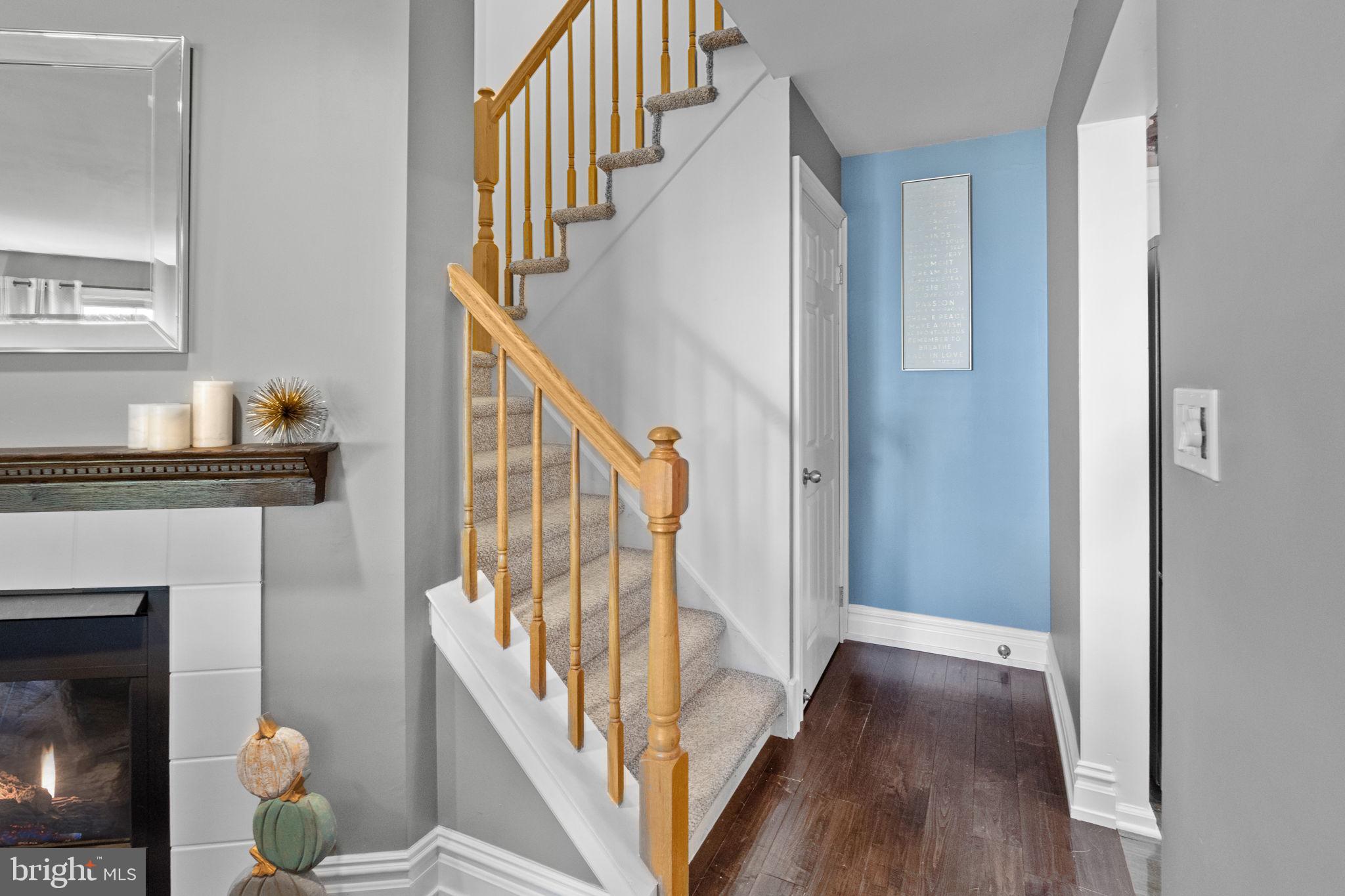 MAKEFIELD GLEN - Residential