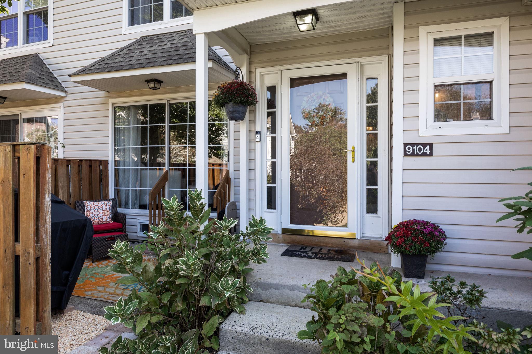MAKEFIELD GLEN - Residential