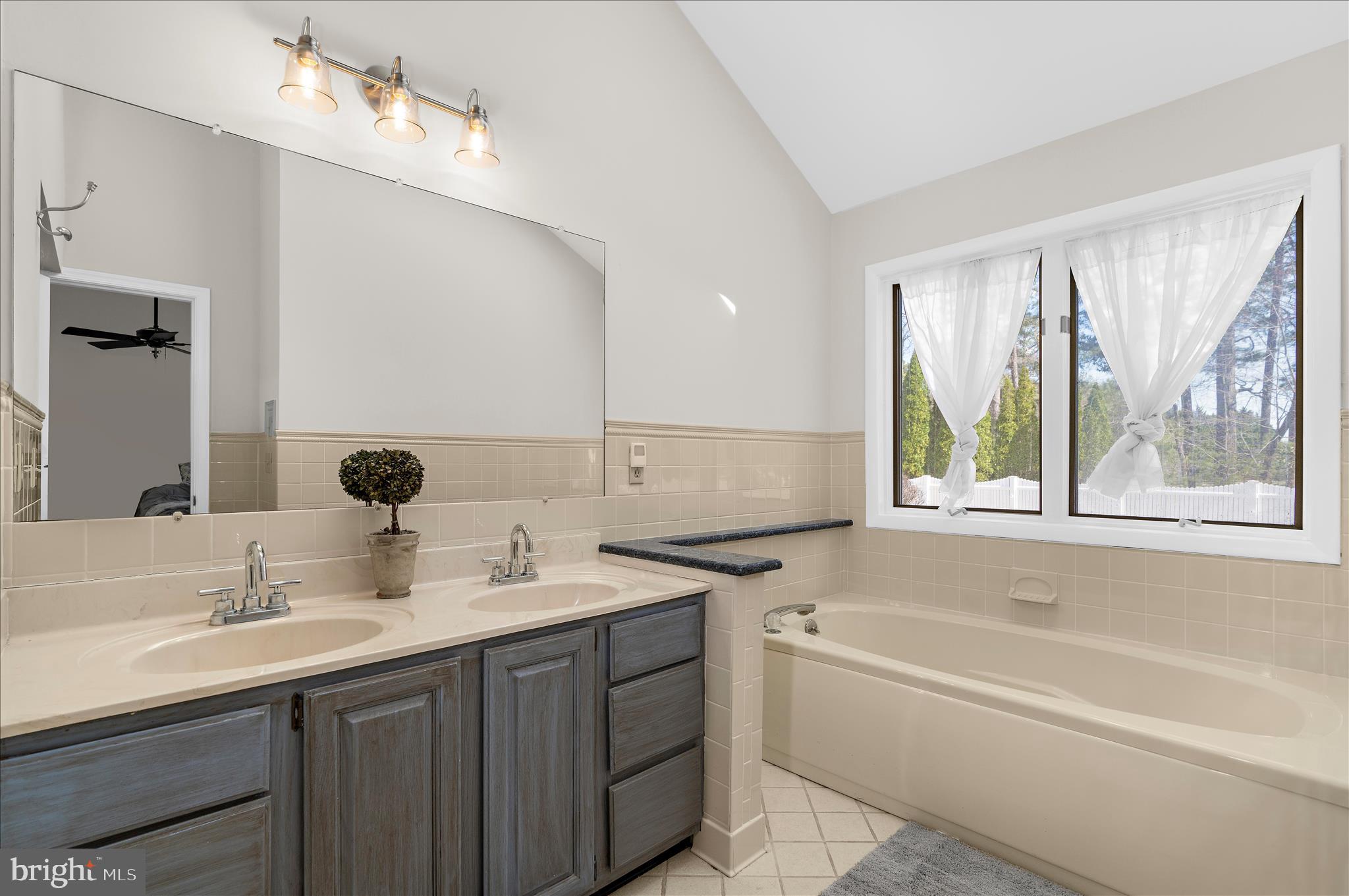 PROSPECT BAY - Residential