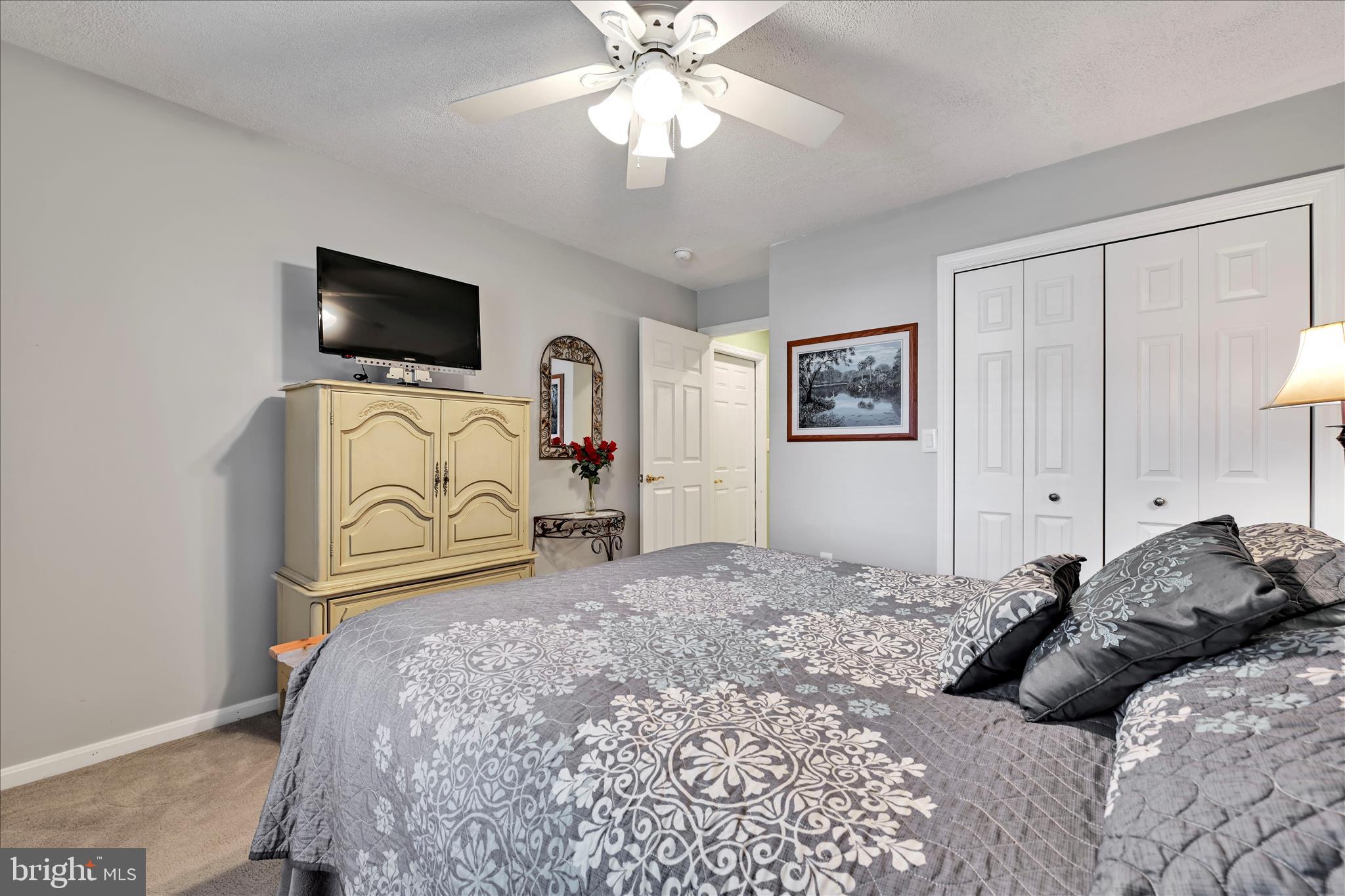 TIMBER VILLA - Residential