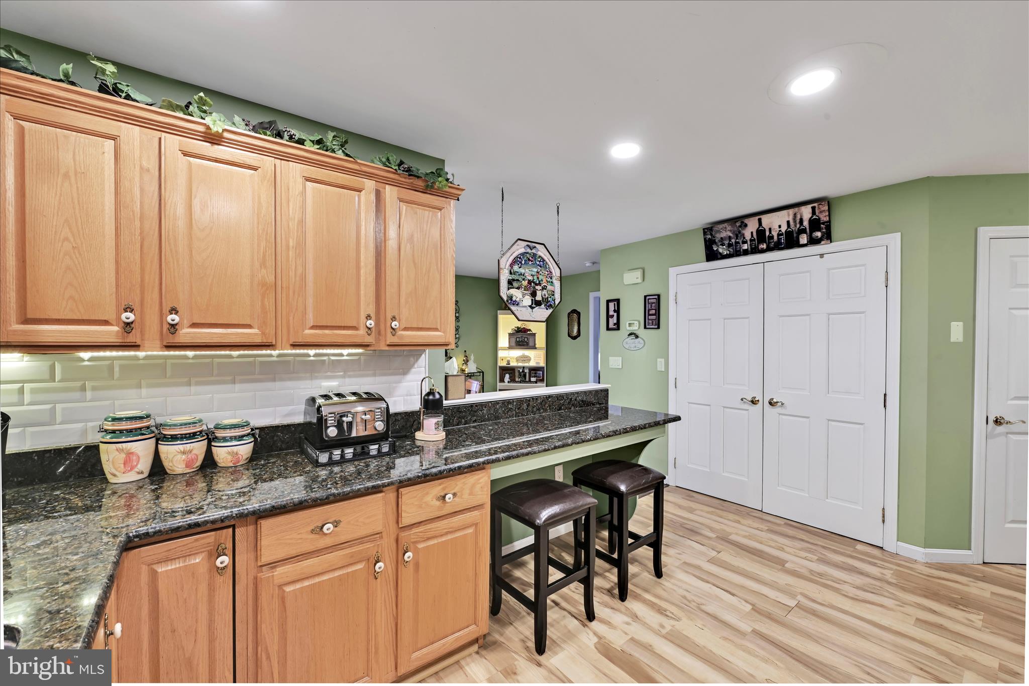 TIMBER VILLA - Residential