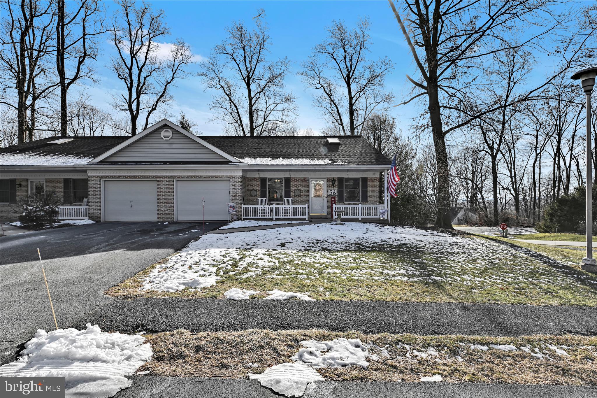 TIMBER VILLA - Residential