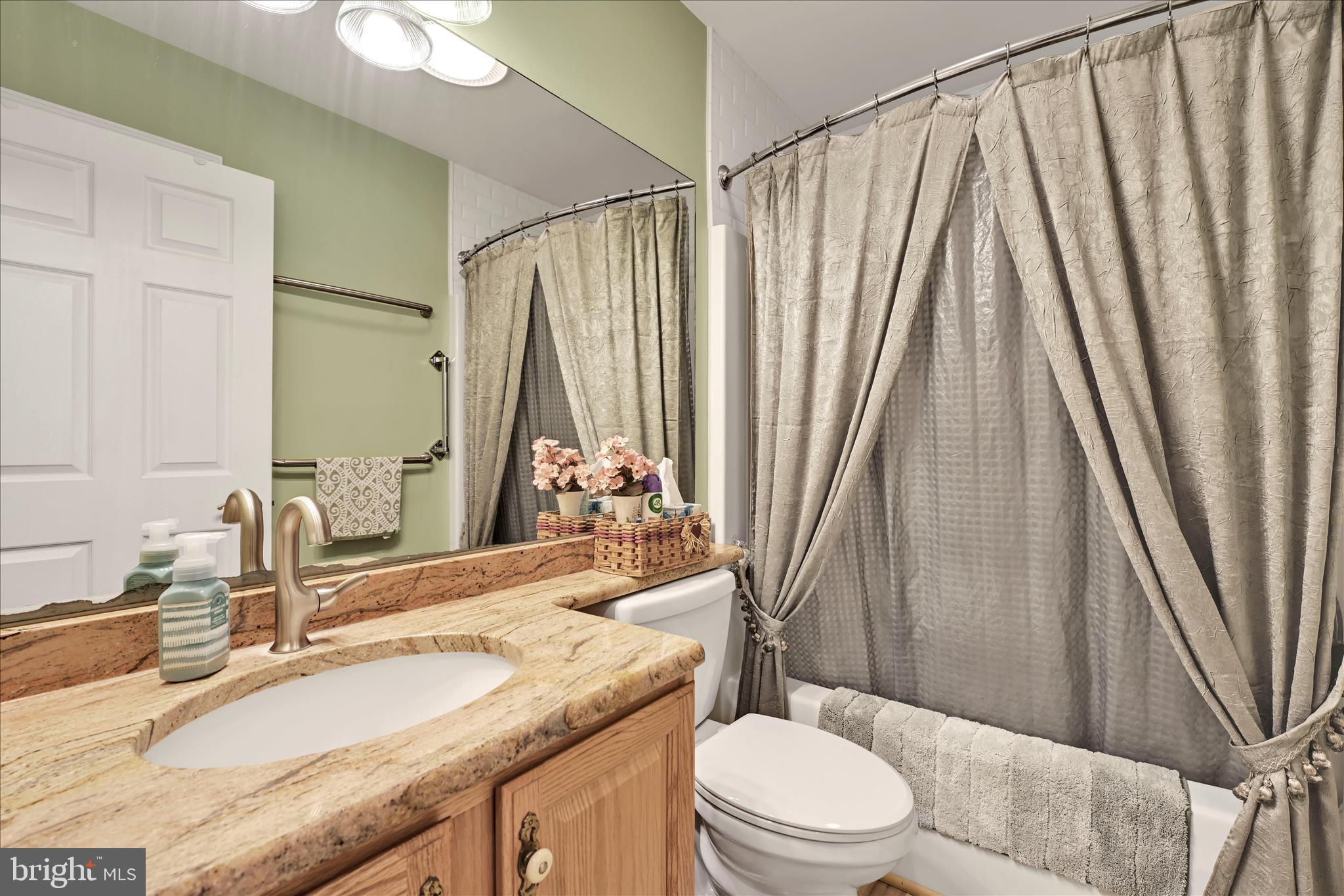 TIMBER VILLA - Residential