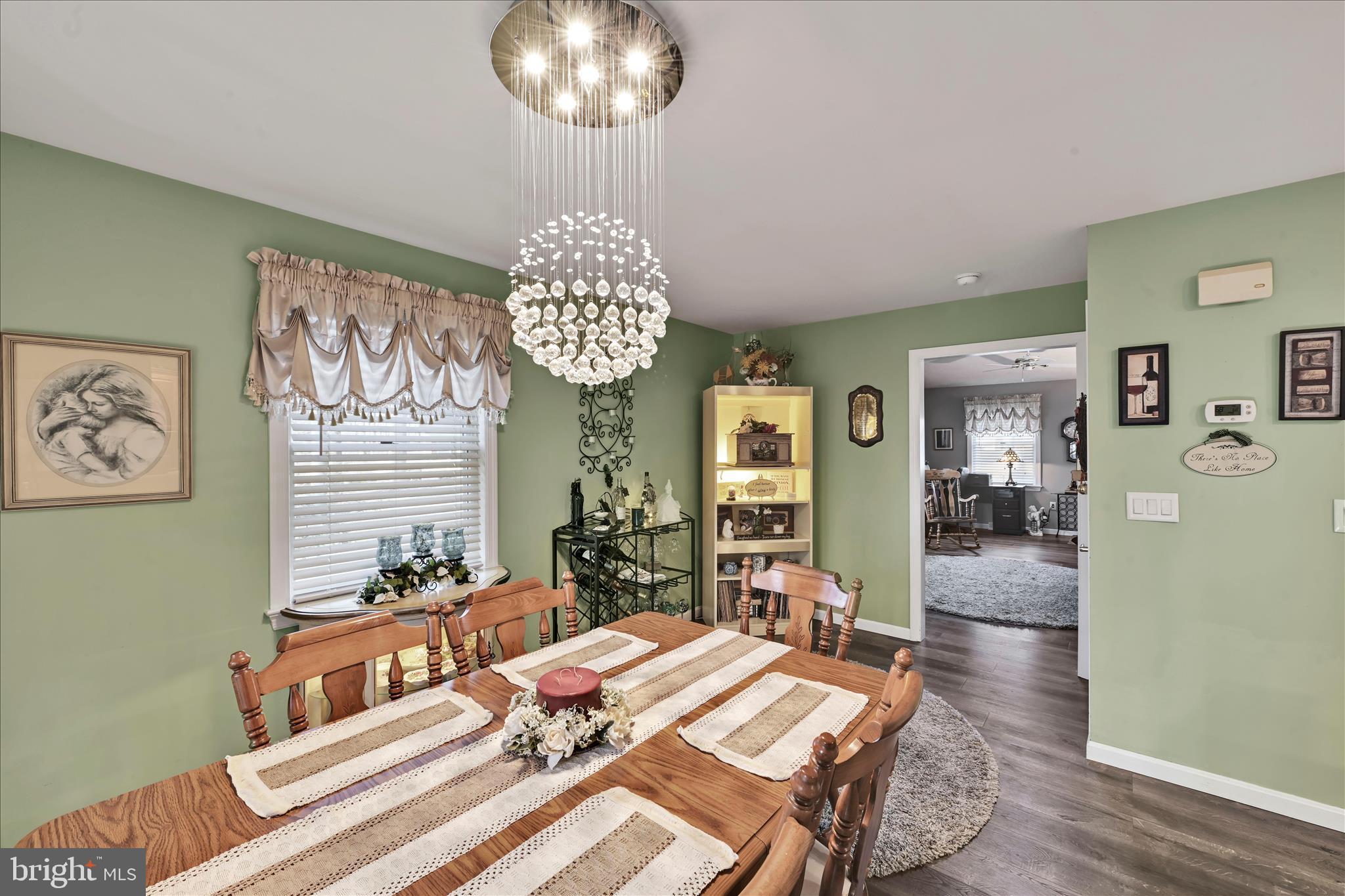 TIMBER VILLA - Residential