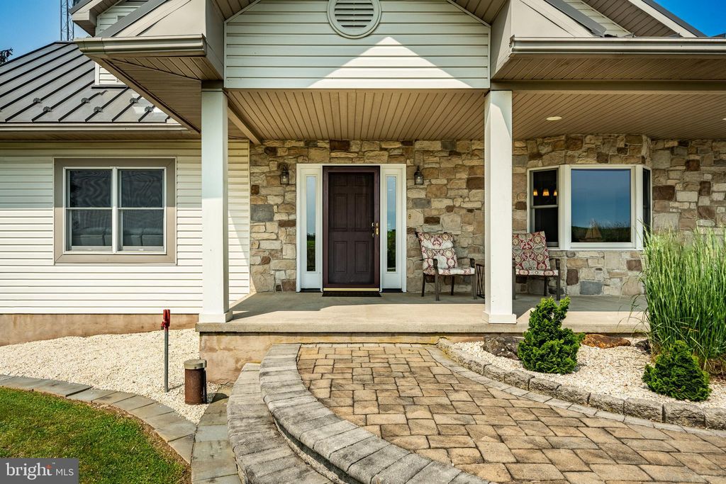 Photo of 738 Conowingo Road, QUARRYVILLE, PA 17566 (MLS # PALA2070948)