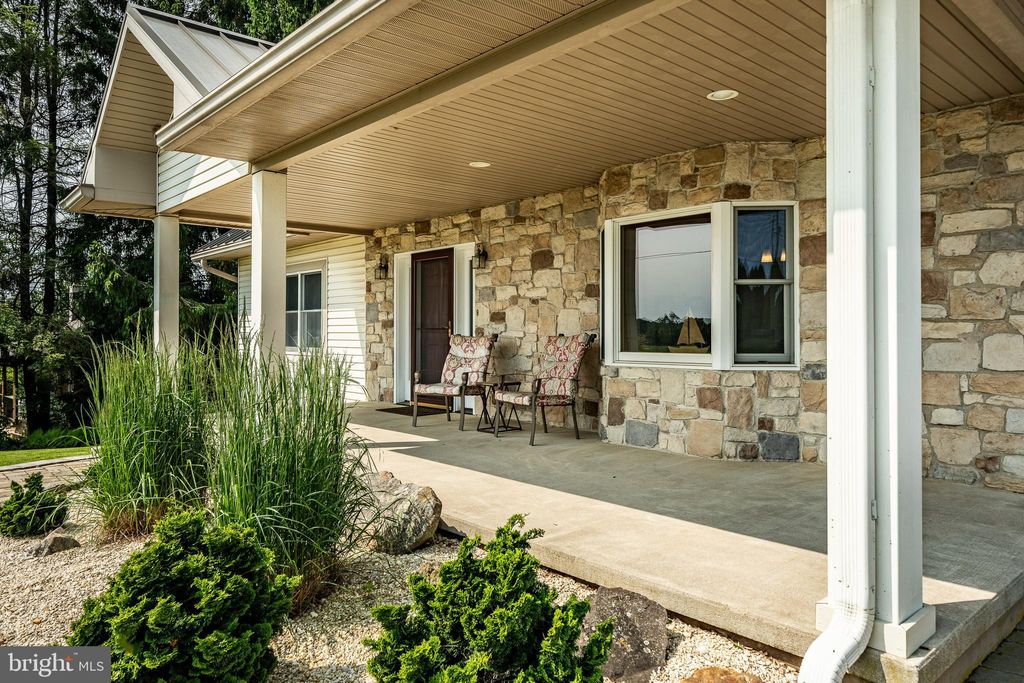 Photo of 738 Conowingo Road, QUARRYVILLE, PA 17566 (MLS # PALA2070948)