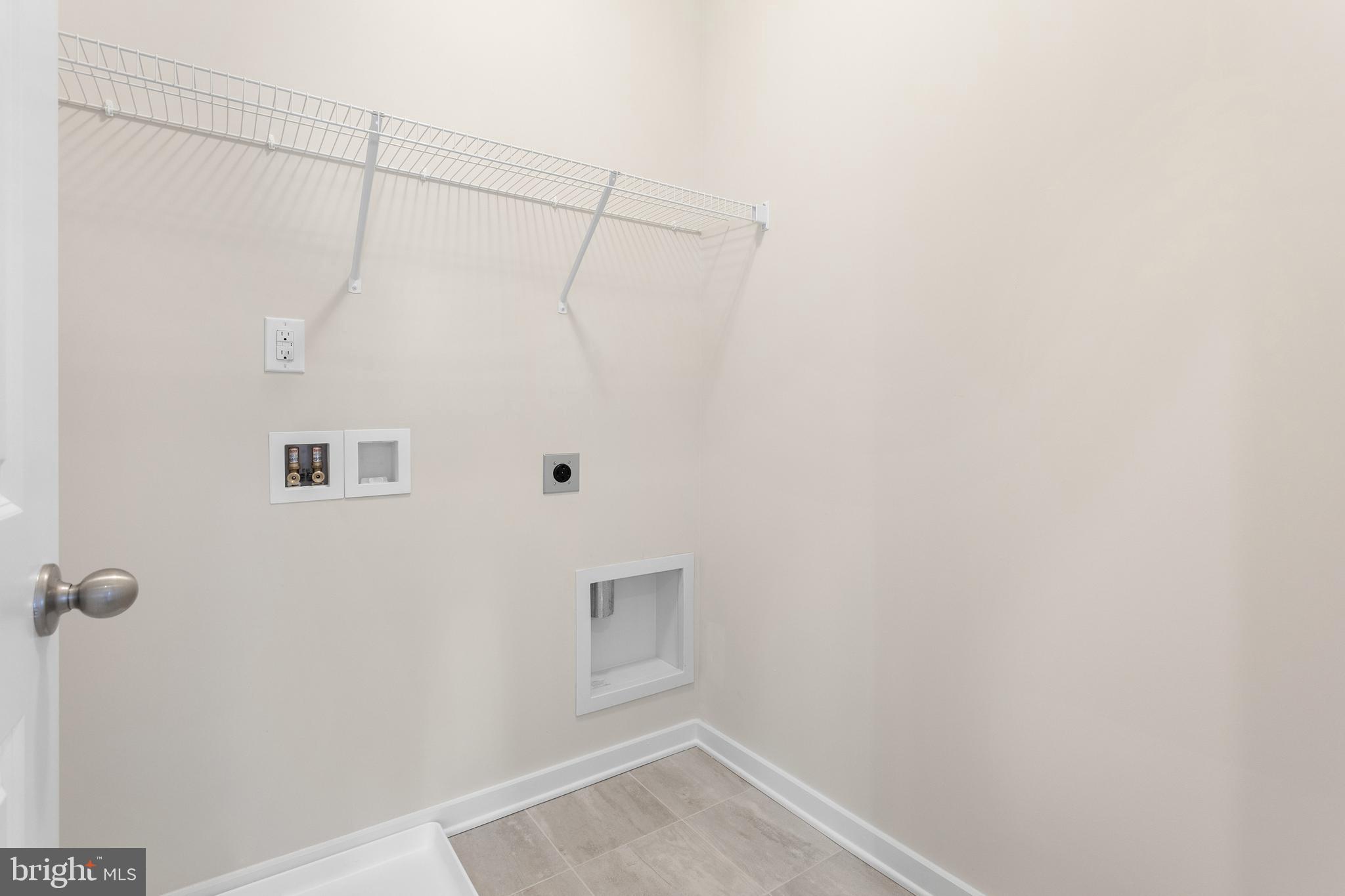 SOUTH FORK BROAD RUN - Residential