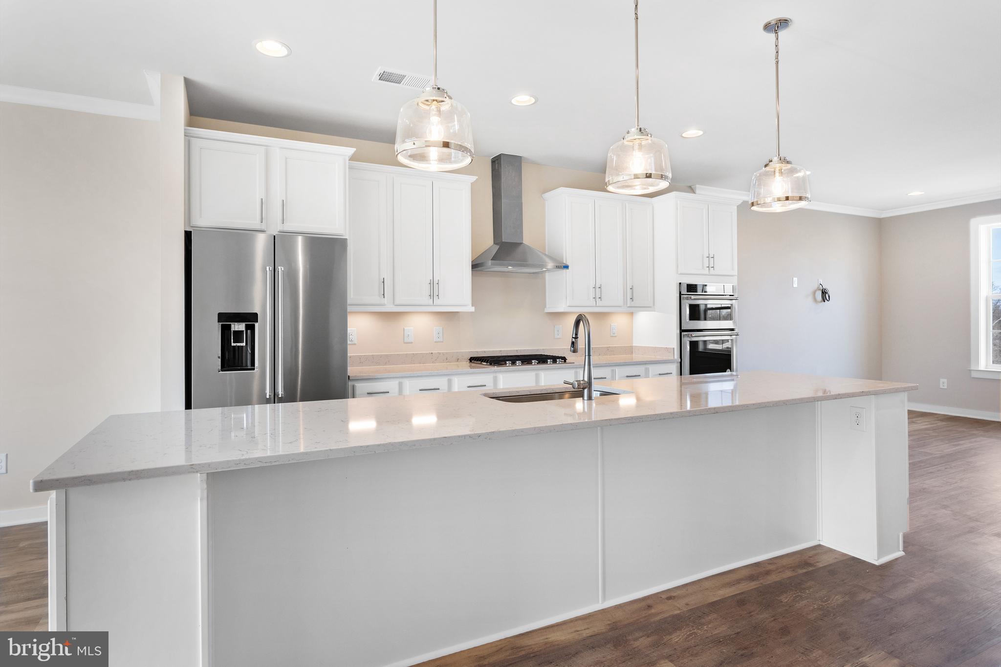 SOUTH FORK BROAD RUN - Residential