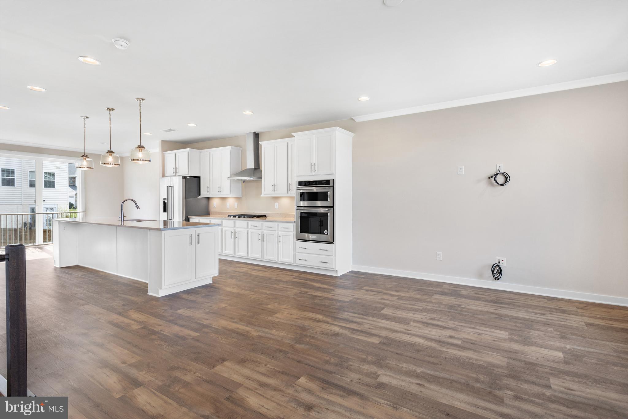 SOUTH FORK BROAD RUN - Residential