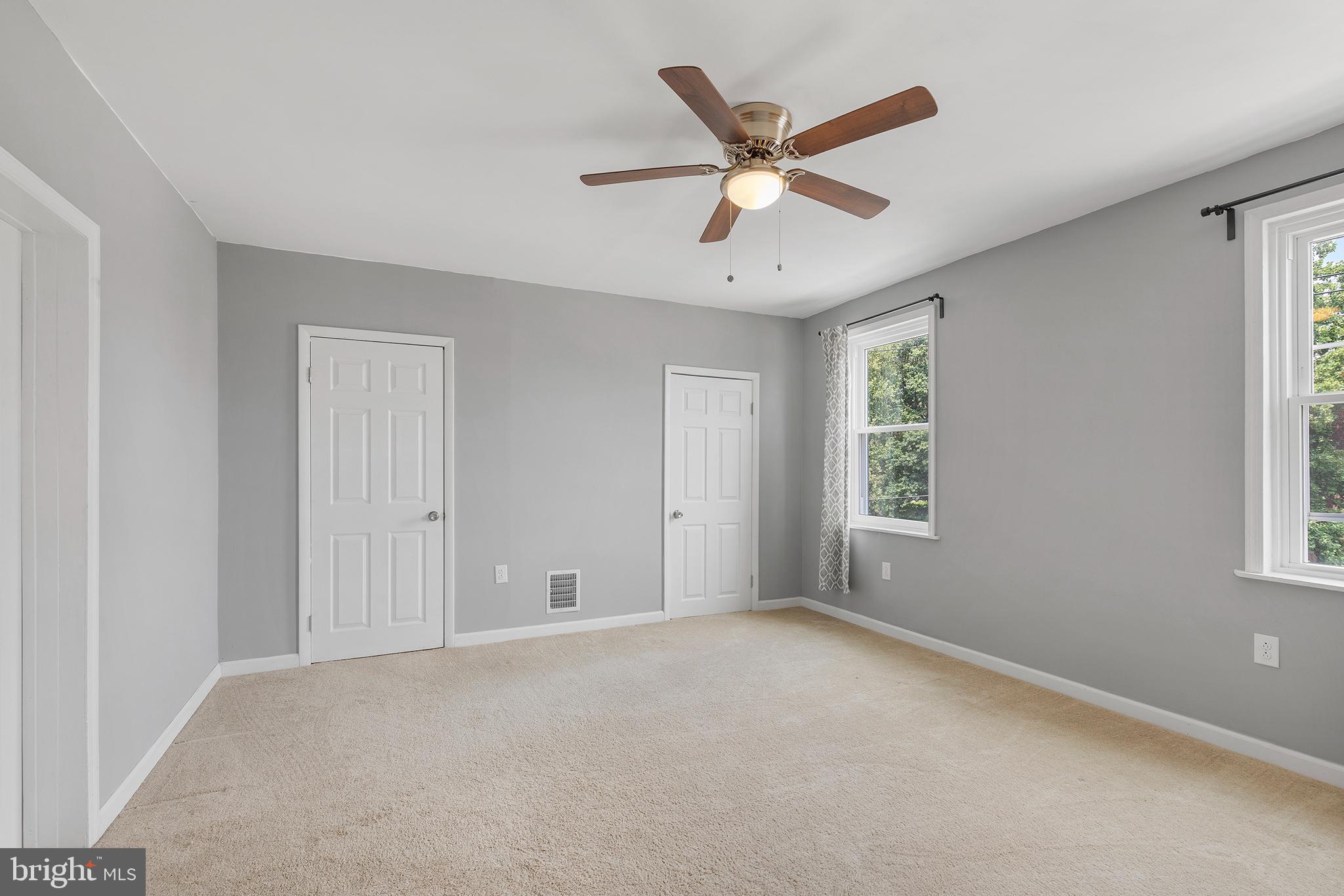 NORRIS SQUARE - Residential Lease