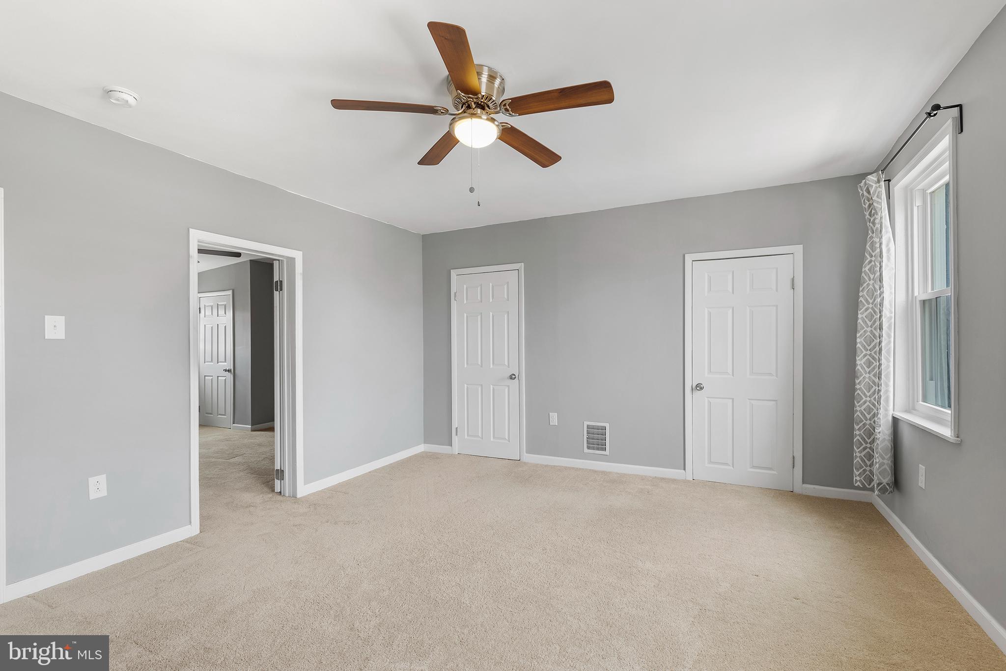 NORRIS SQUARE - Residential Lease