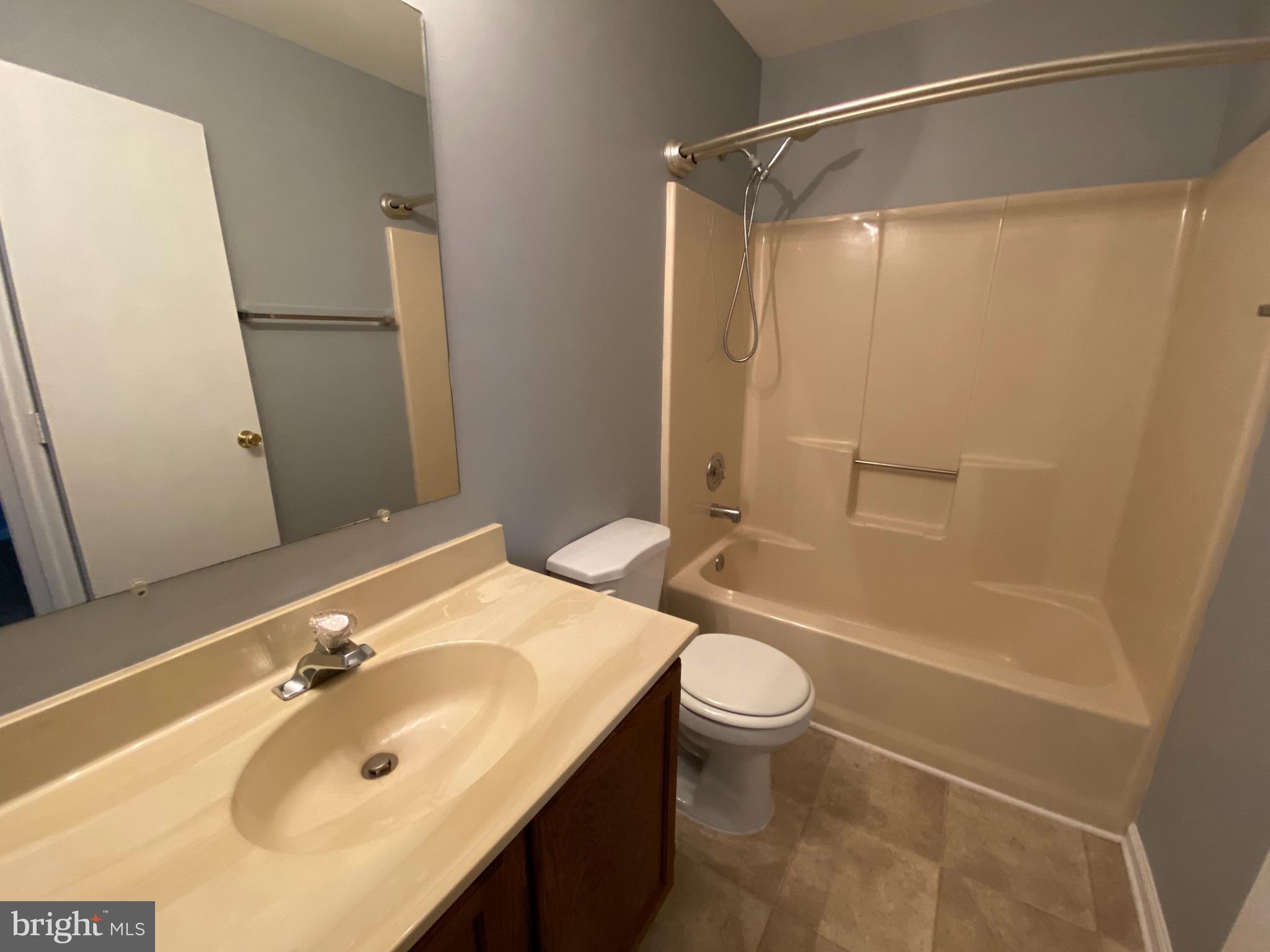 POTOMAC HILLS - Residential Lease