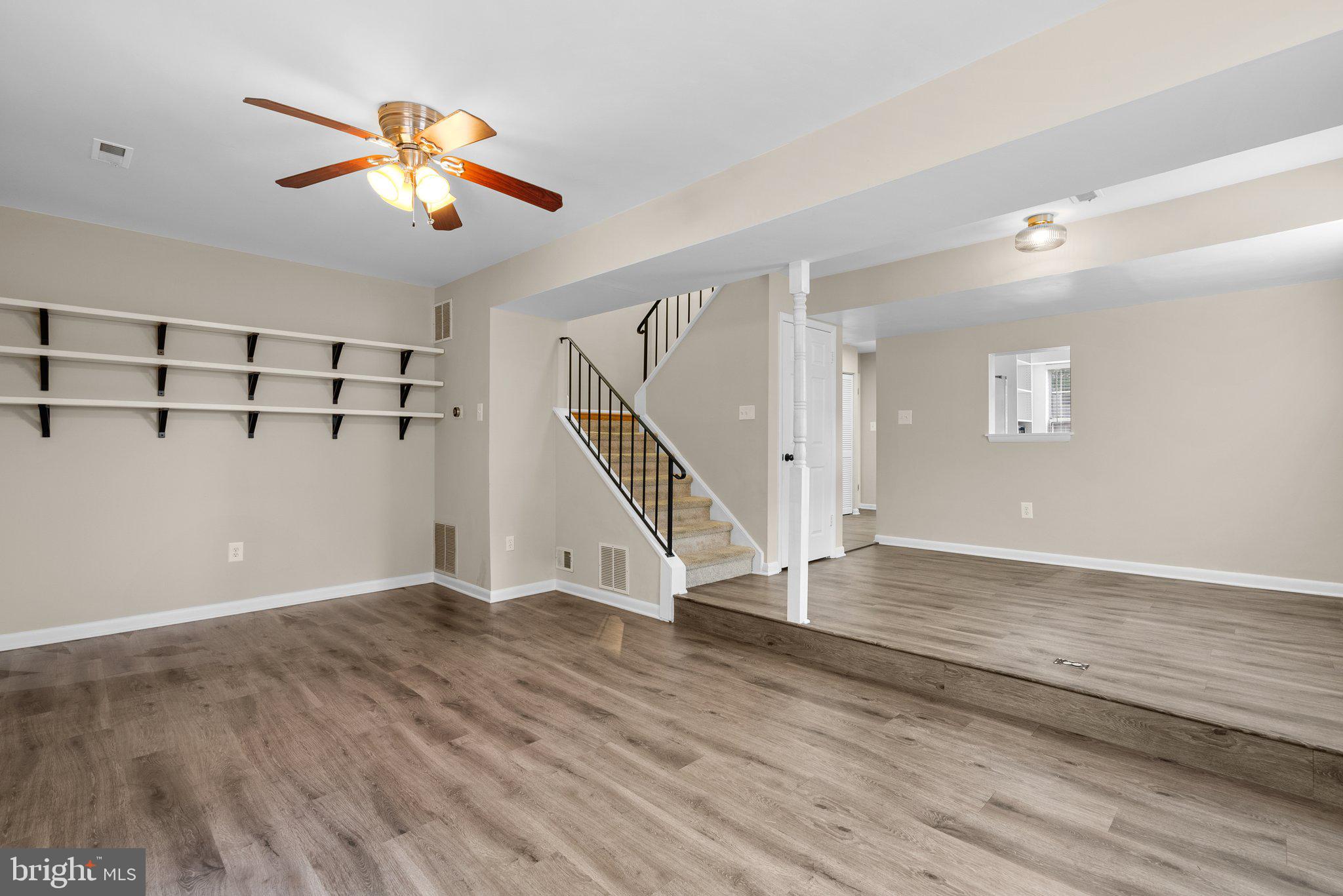 DALE CITY - Residential Lease