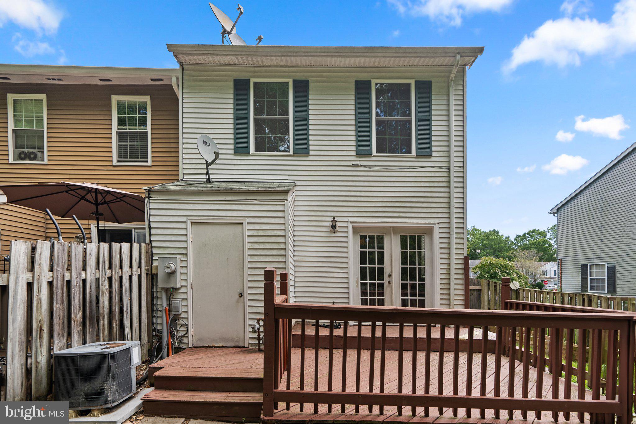 DALE CITY - Residential Lease