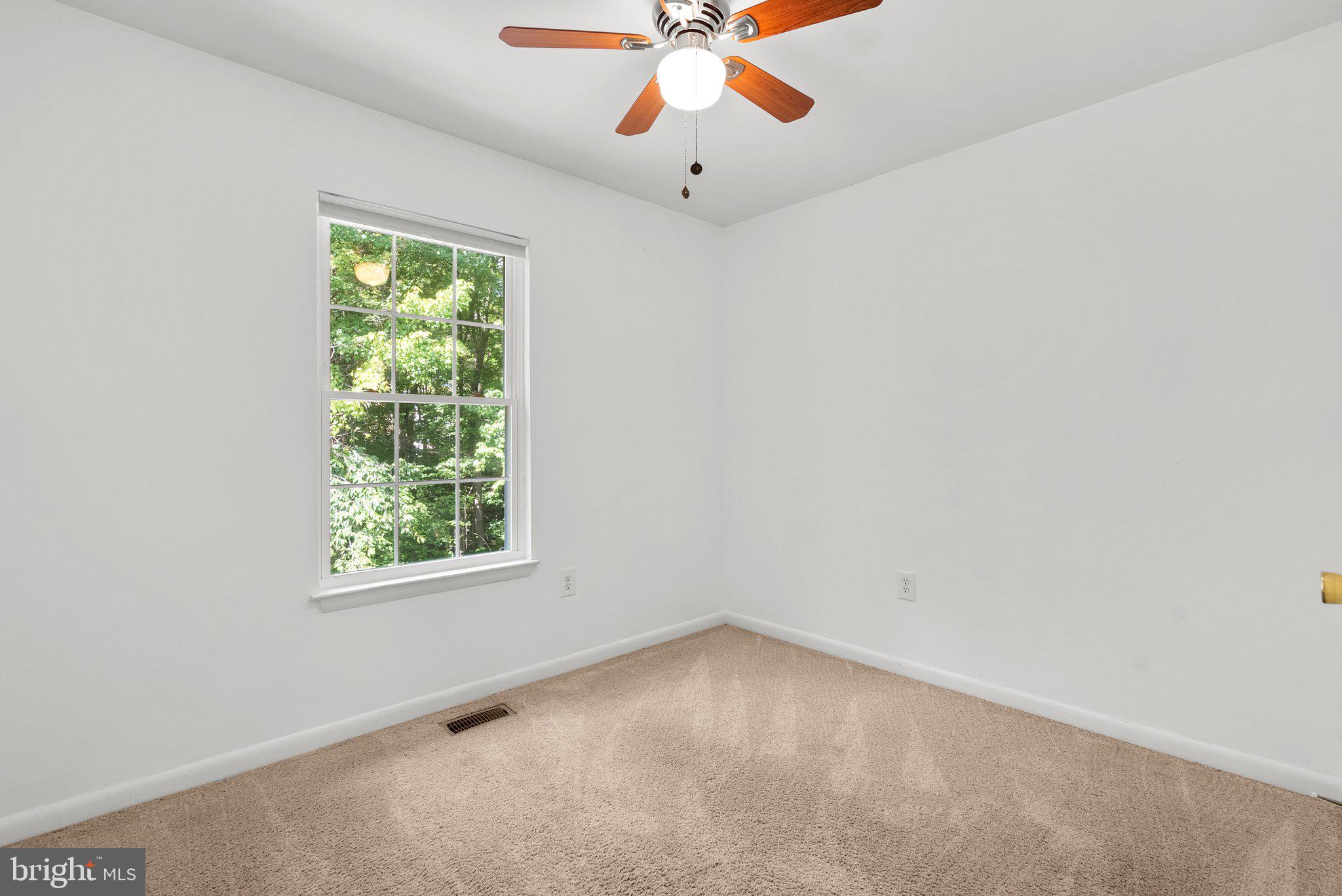 DALE CITY - Residential Lease