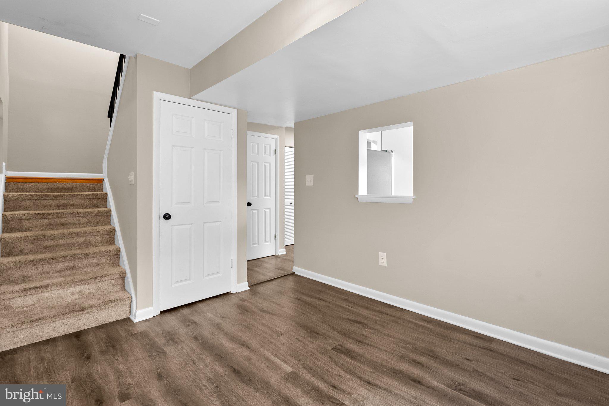 DALE CITY - Residential Lease