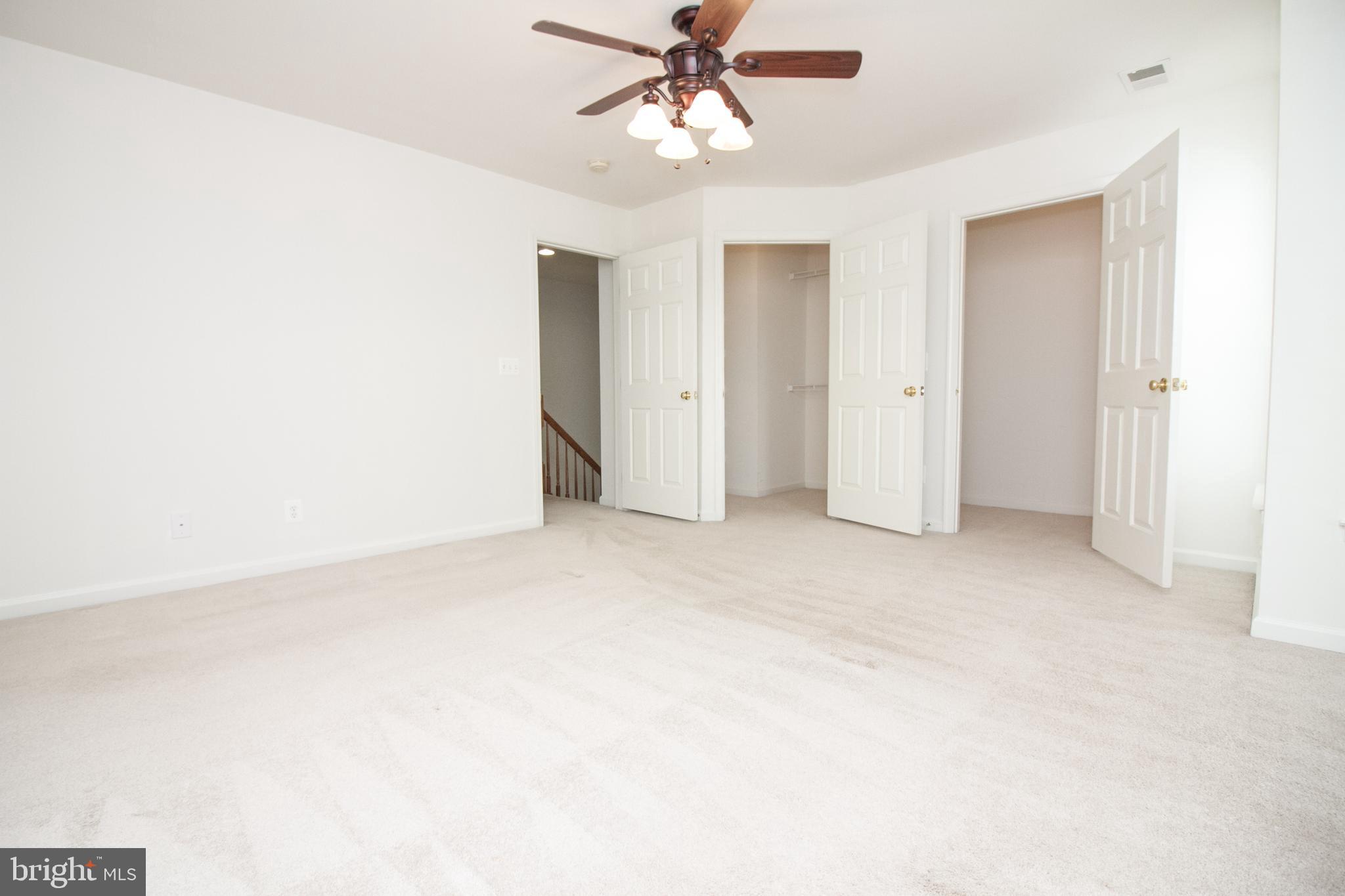 LAKELAND PLACE - Residential