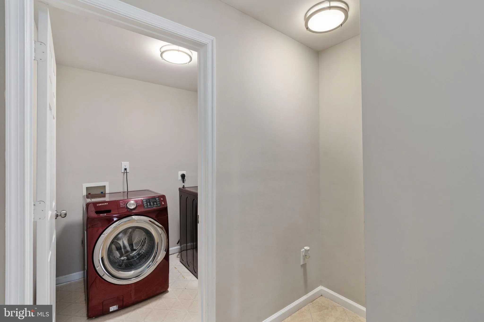 Fredericksburg, Virginia 22405, United States, 4 Bedrooms Bedrooms, ,4 BathroomsBathrooms,Residential,Coming Soon,128586