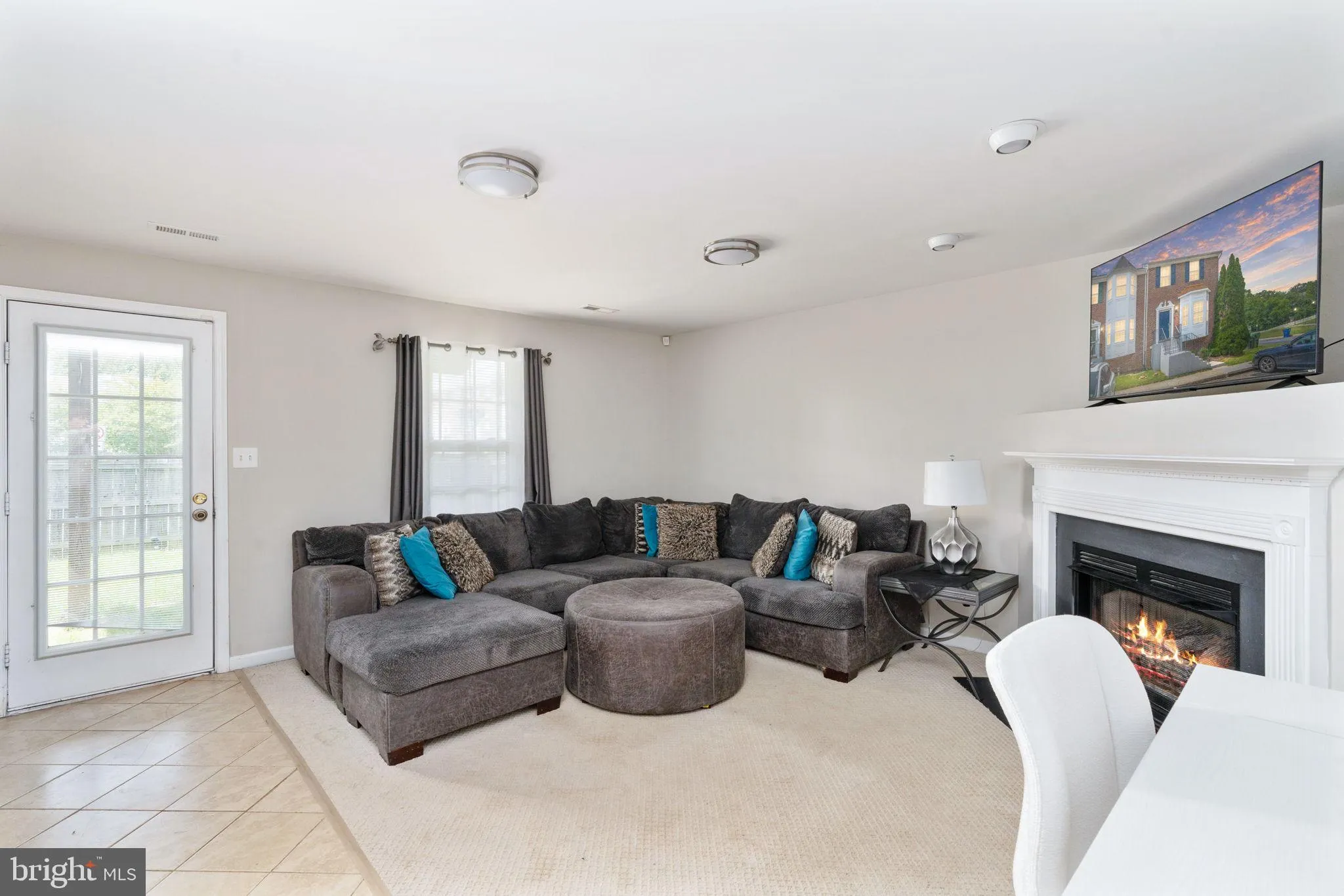 Fredericksburg, Virginia 22405, United States, 4 Bedrooms Bedrooms, ,4 BathroomsBathrooms,Residential,Coming Soon,128586