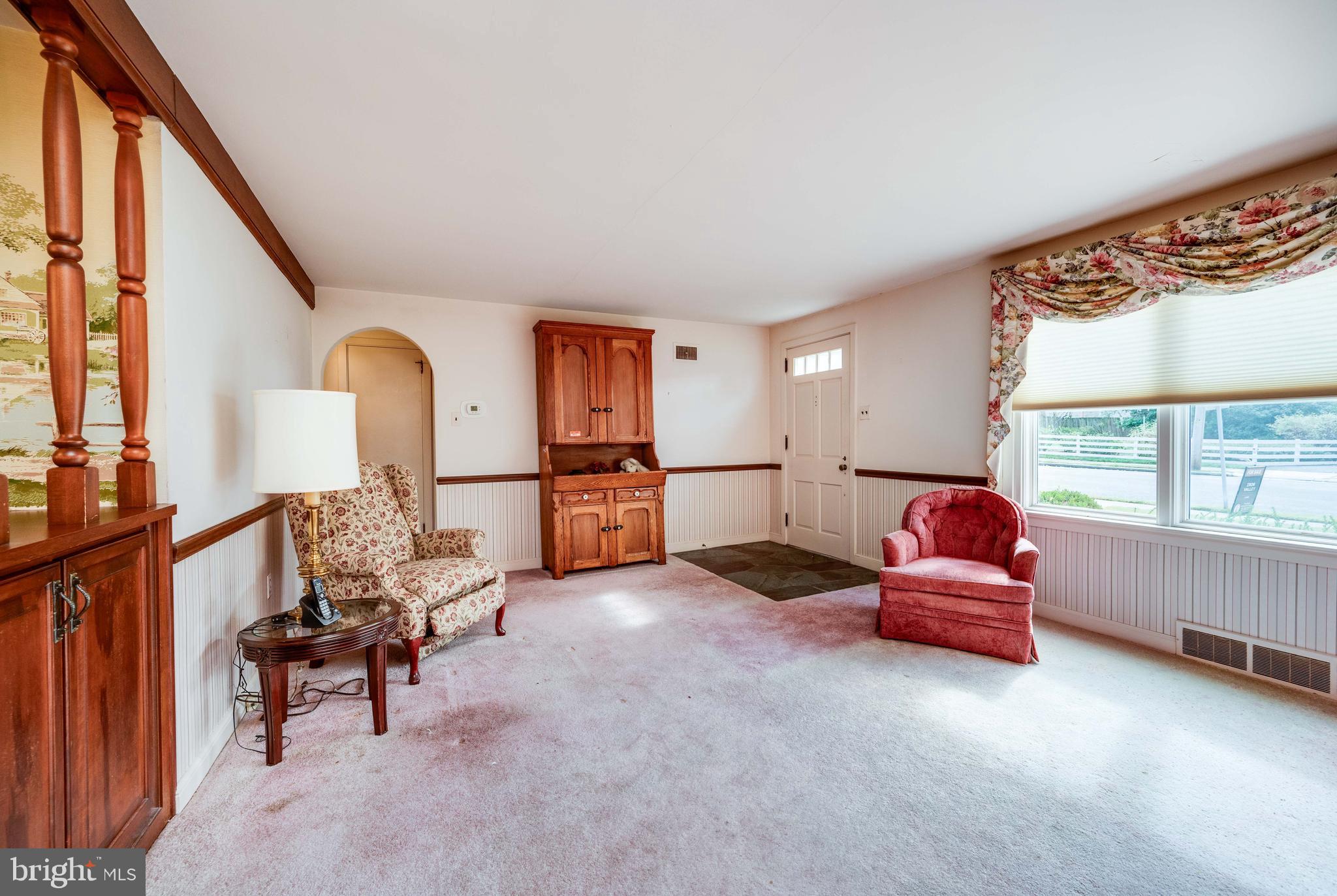 815 N TEMPLE BOULEVARD