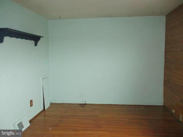 MANCHESTER - Residential