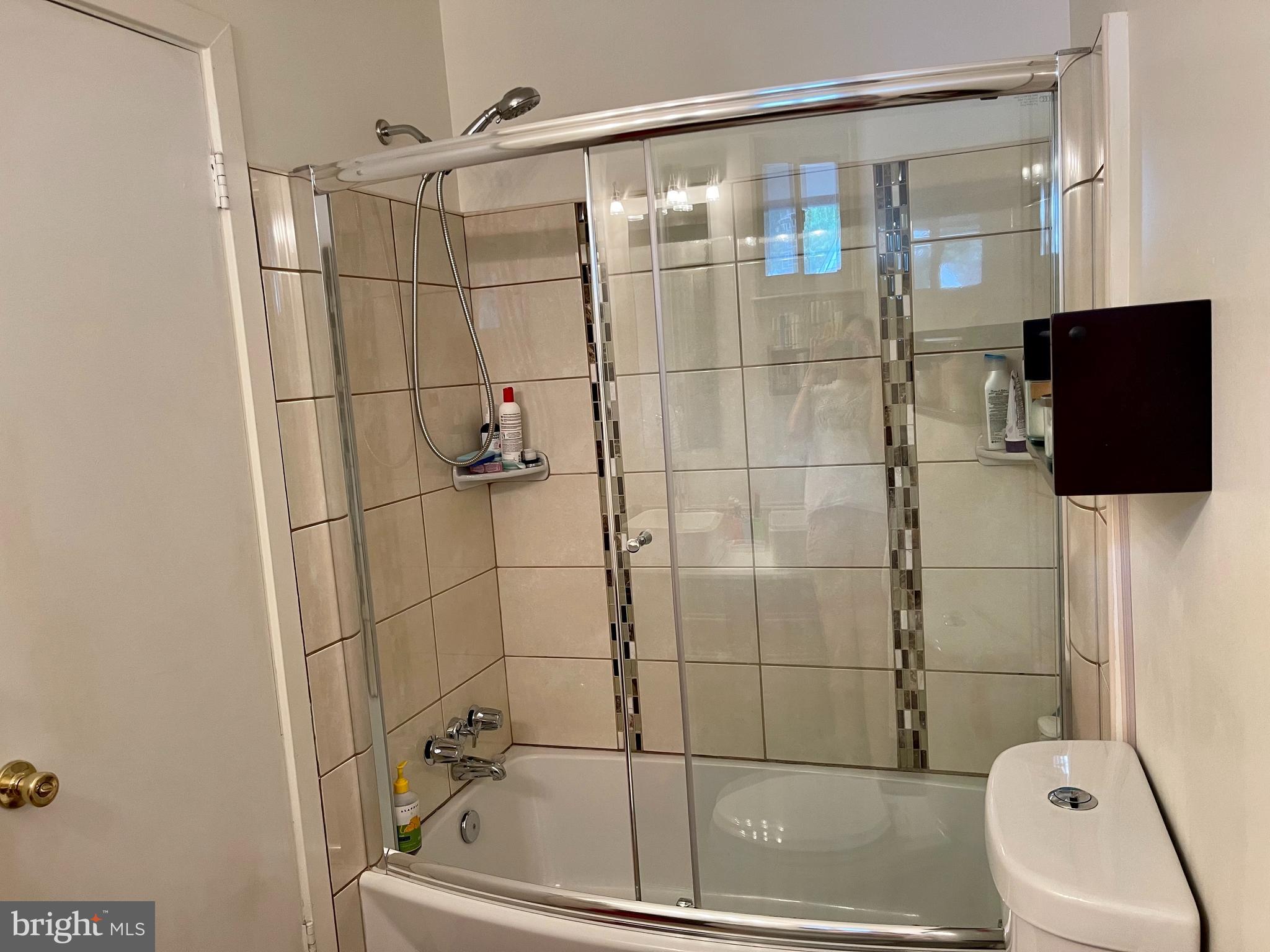 FOREST GROVE - Residential Lease