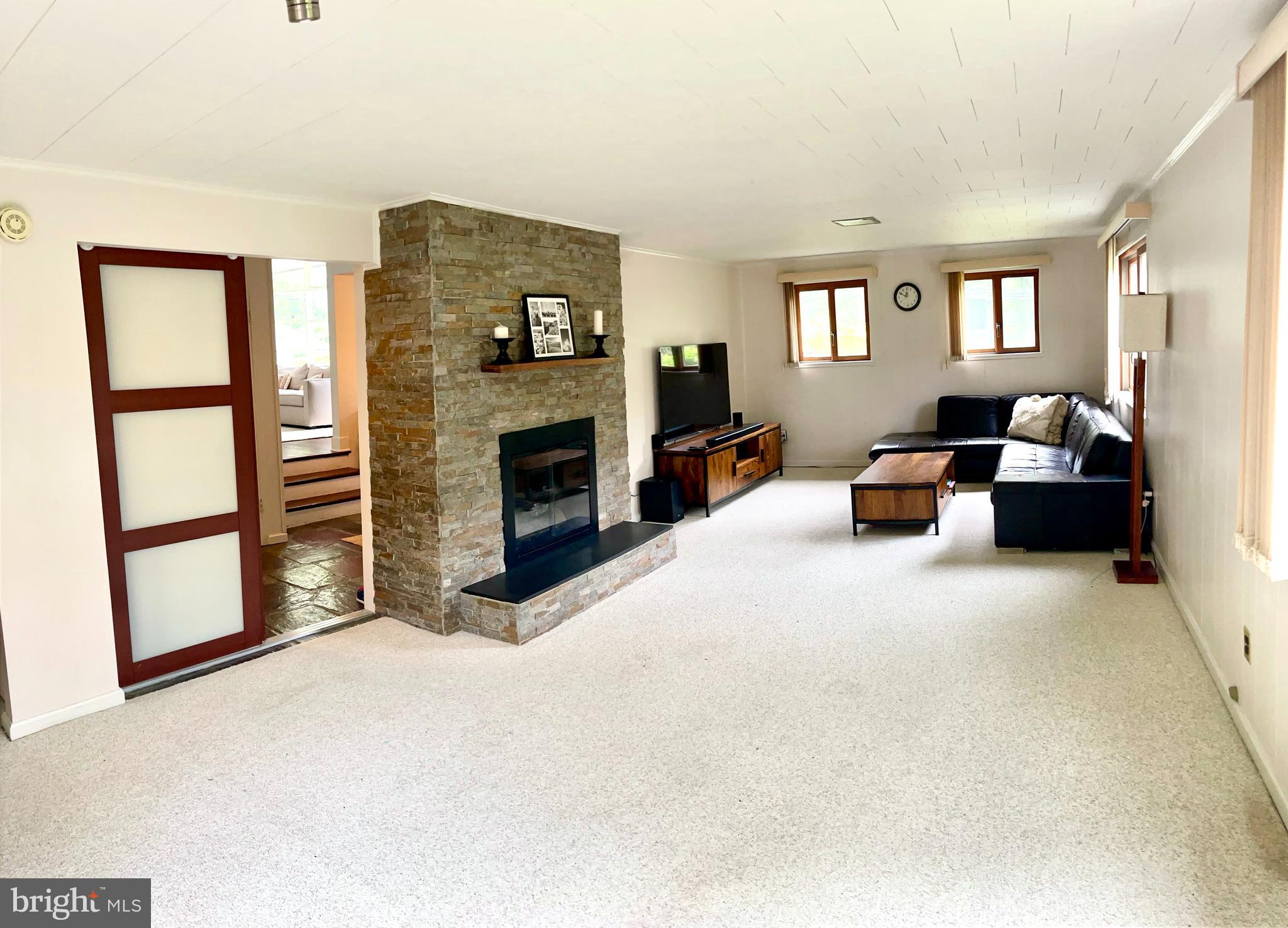 FOREST GROVE - Residential Lease