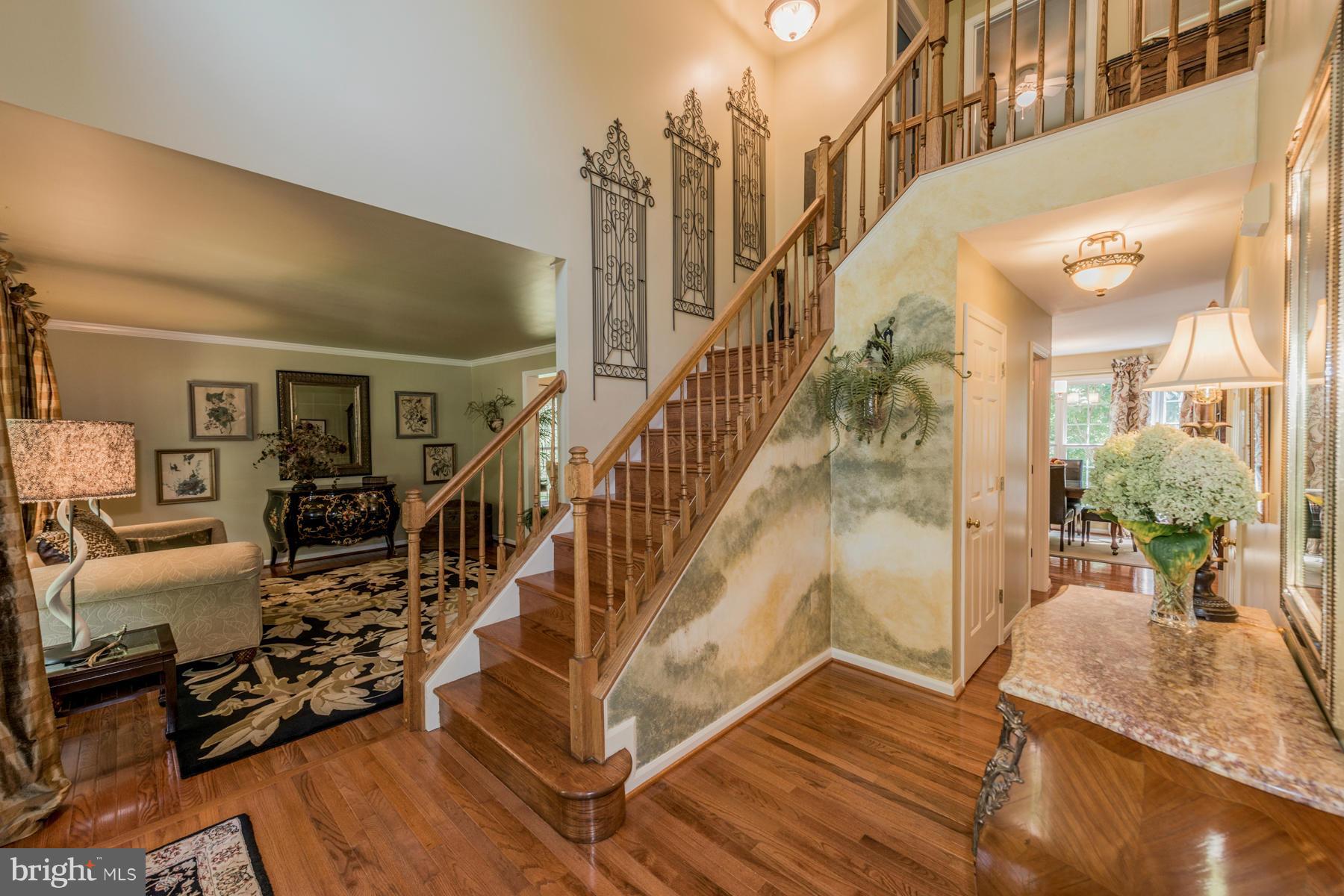 HOWARD HEIGHTS - Residential