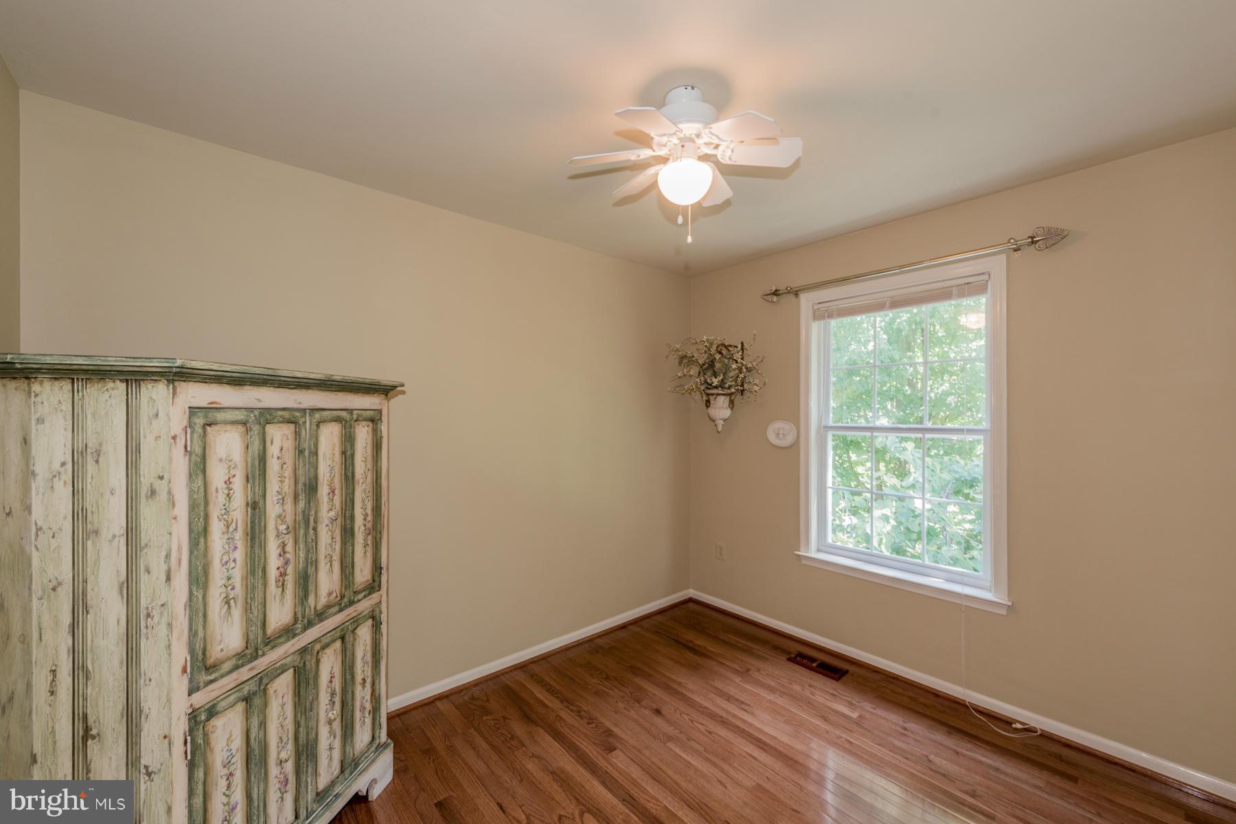 HOWARD HEIGHTS - Residential