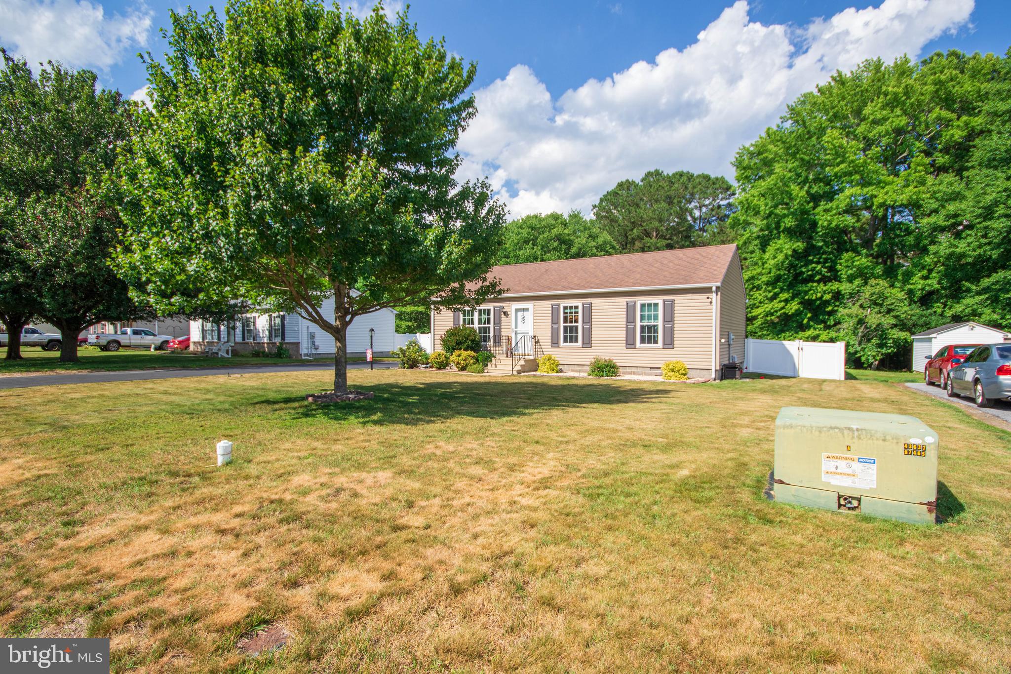 11951 ROBYN LANE