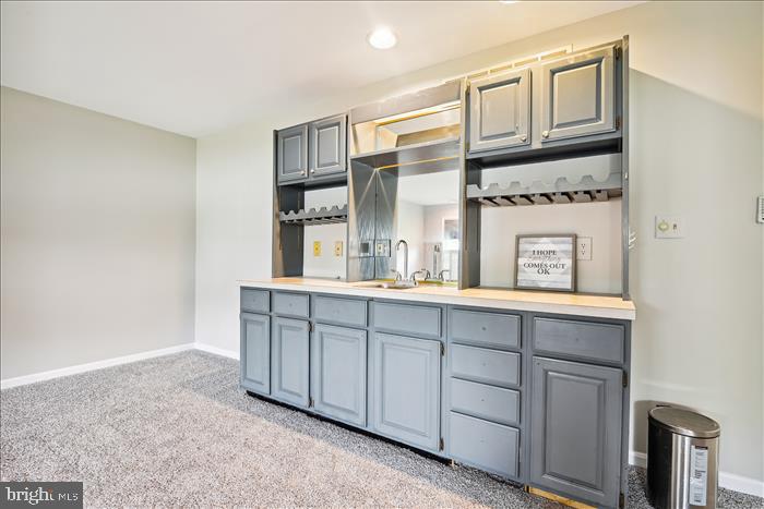 MICHAELTON MANOR - Residential