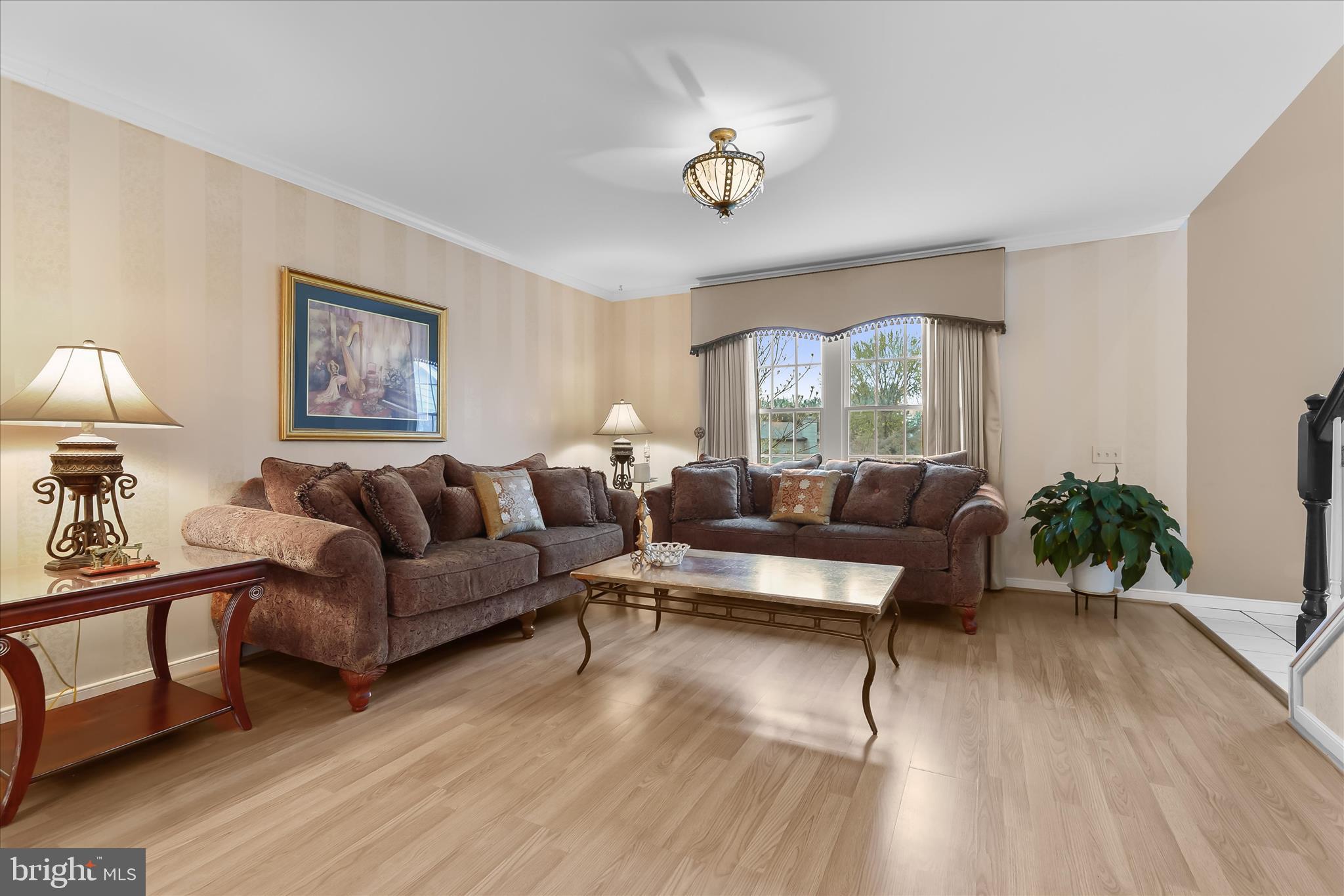 VELVET HILLS - Residential