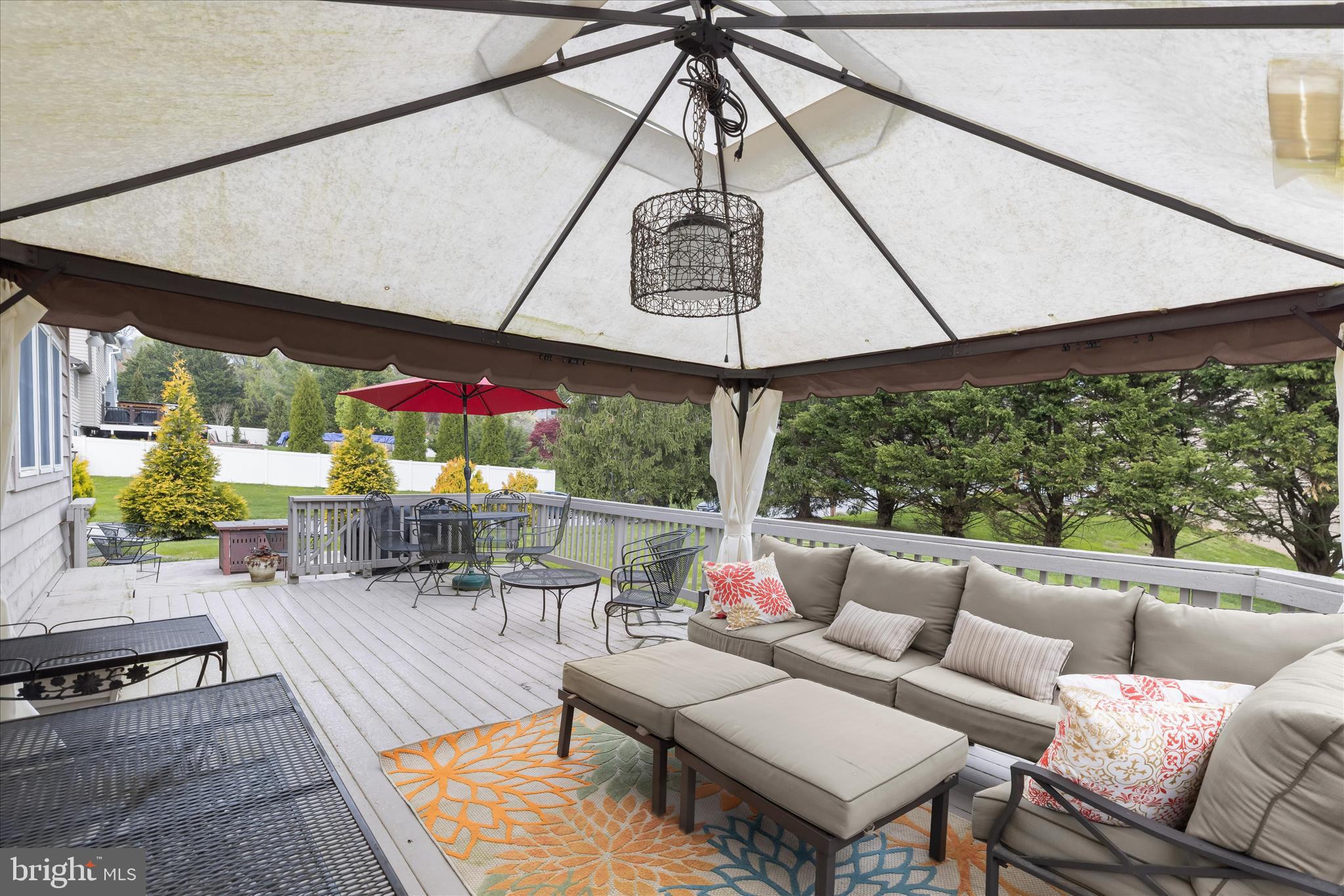 VELVET HILLS - Residential