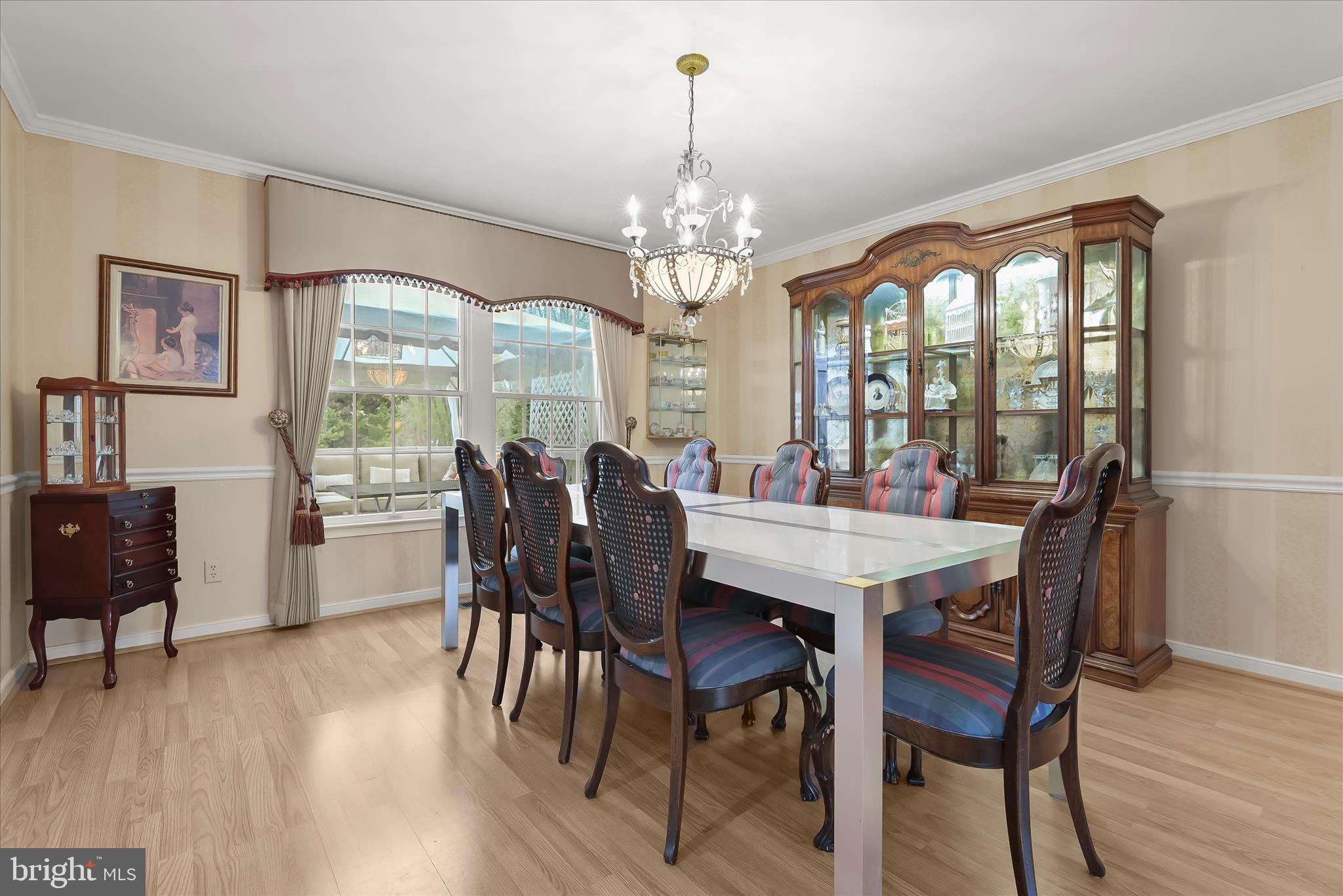 VELVET HILLS - Residential