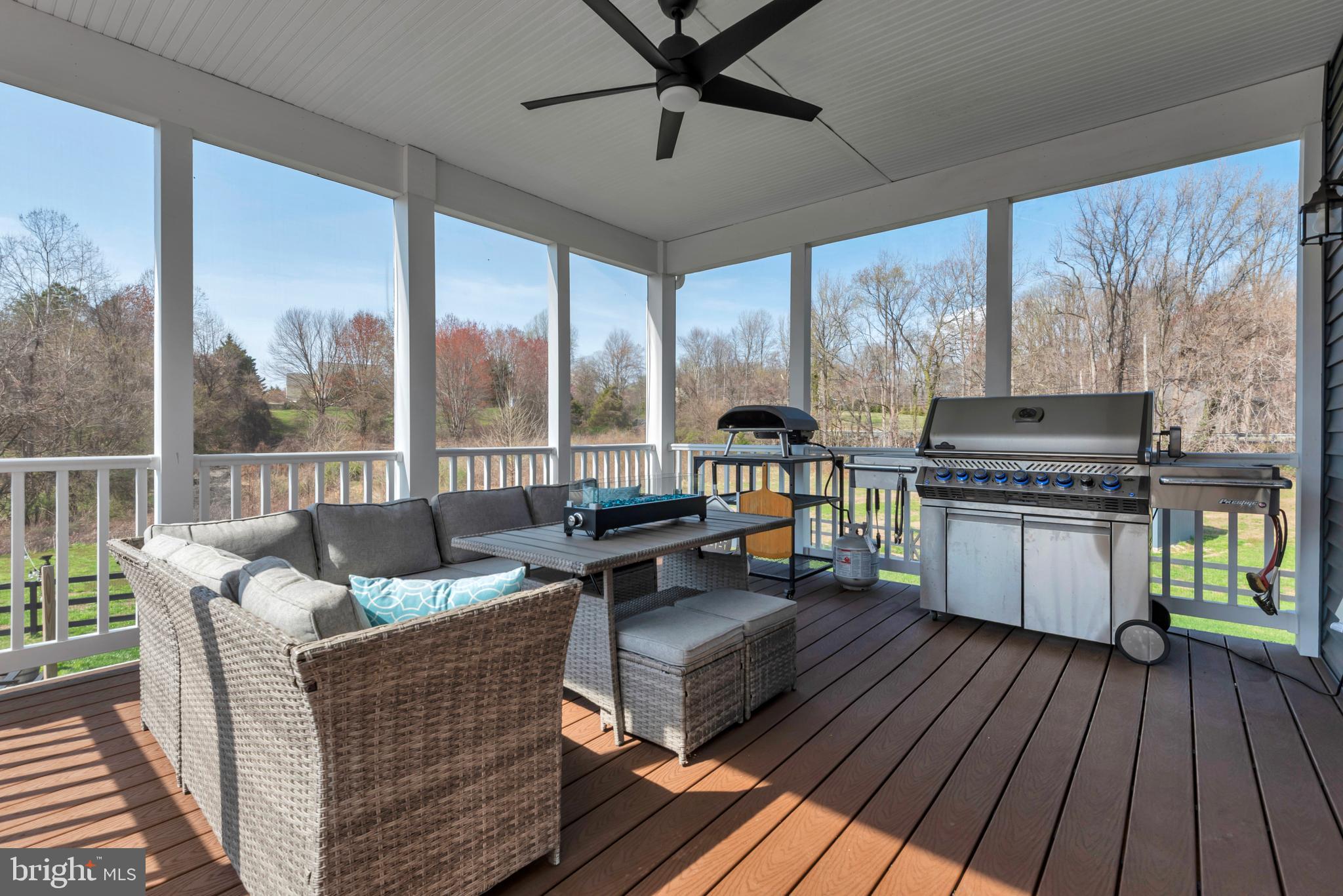 WALNUT HILL FARM - Residential