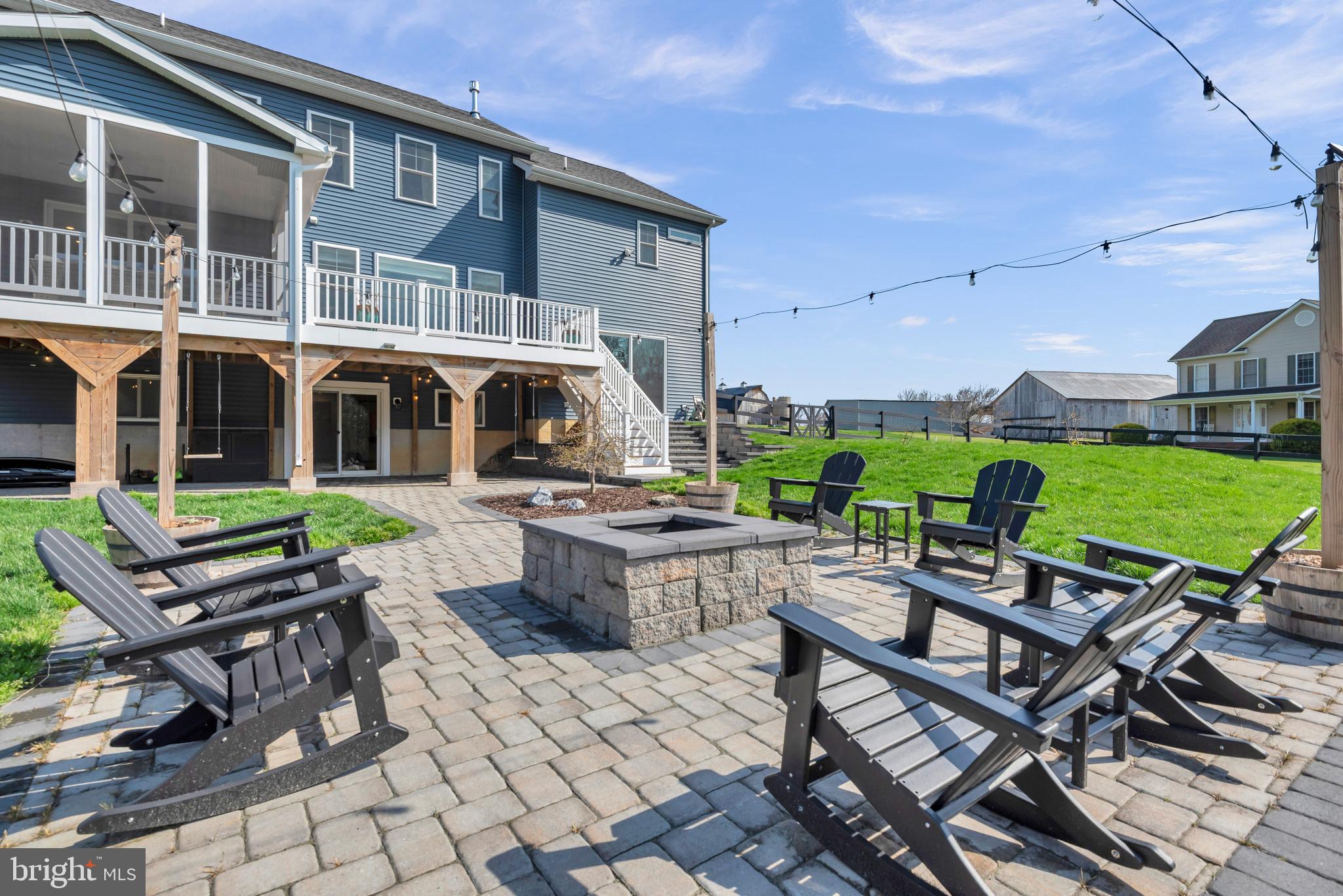 WALNUT HILL FARM - Residential