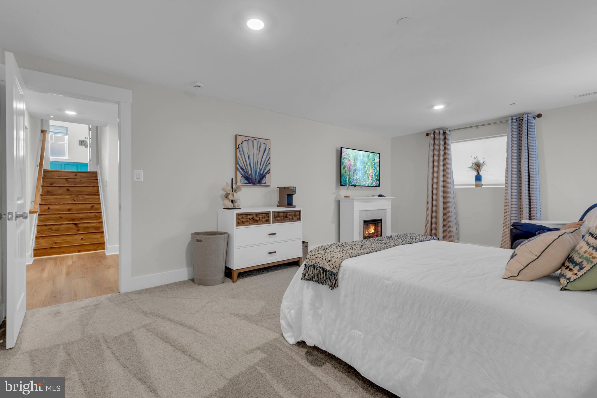 WALNUT HILL FARM - Residential