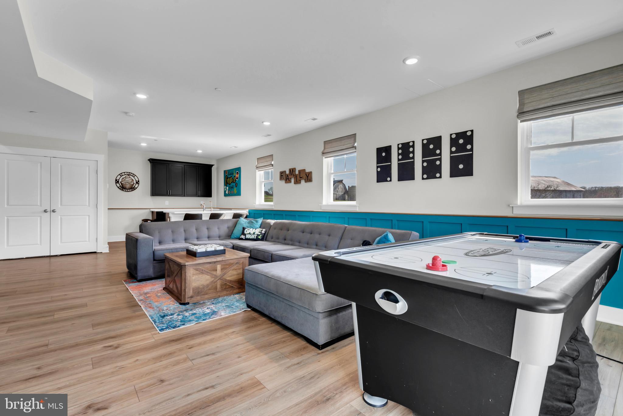 WALNUT HILL FARM - Residential