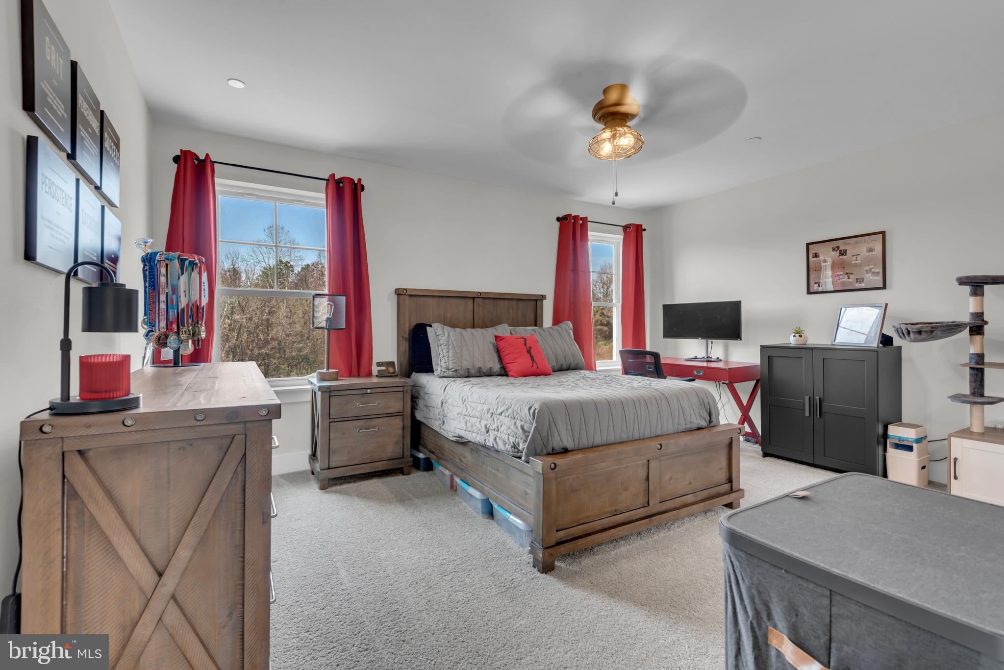 WALNUT HILL FARM - Residential