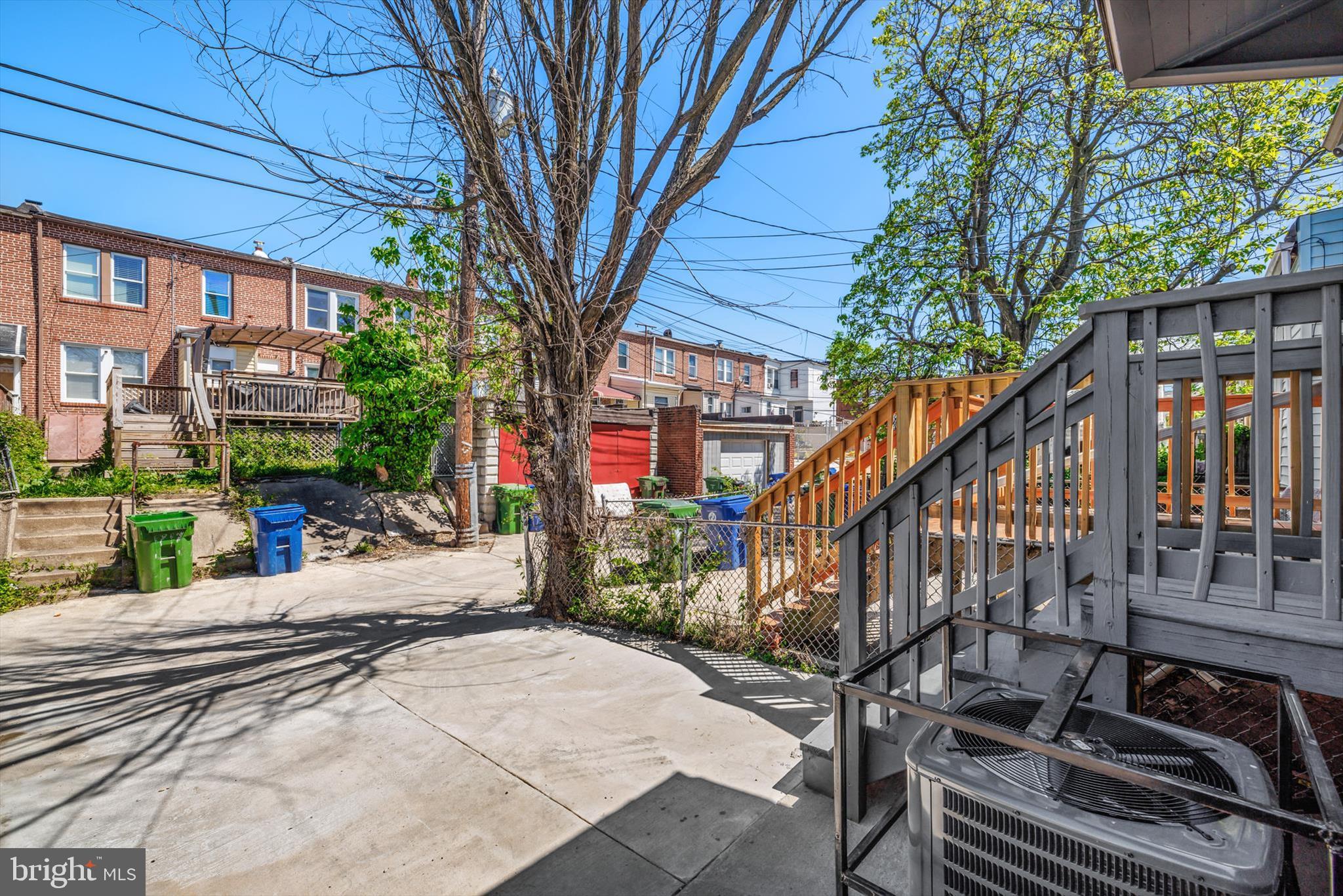 COLD SPRING NEWTOWN - Residential