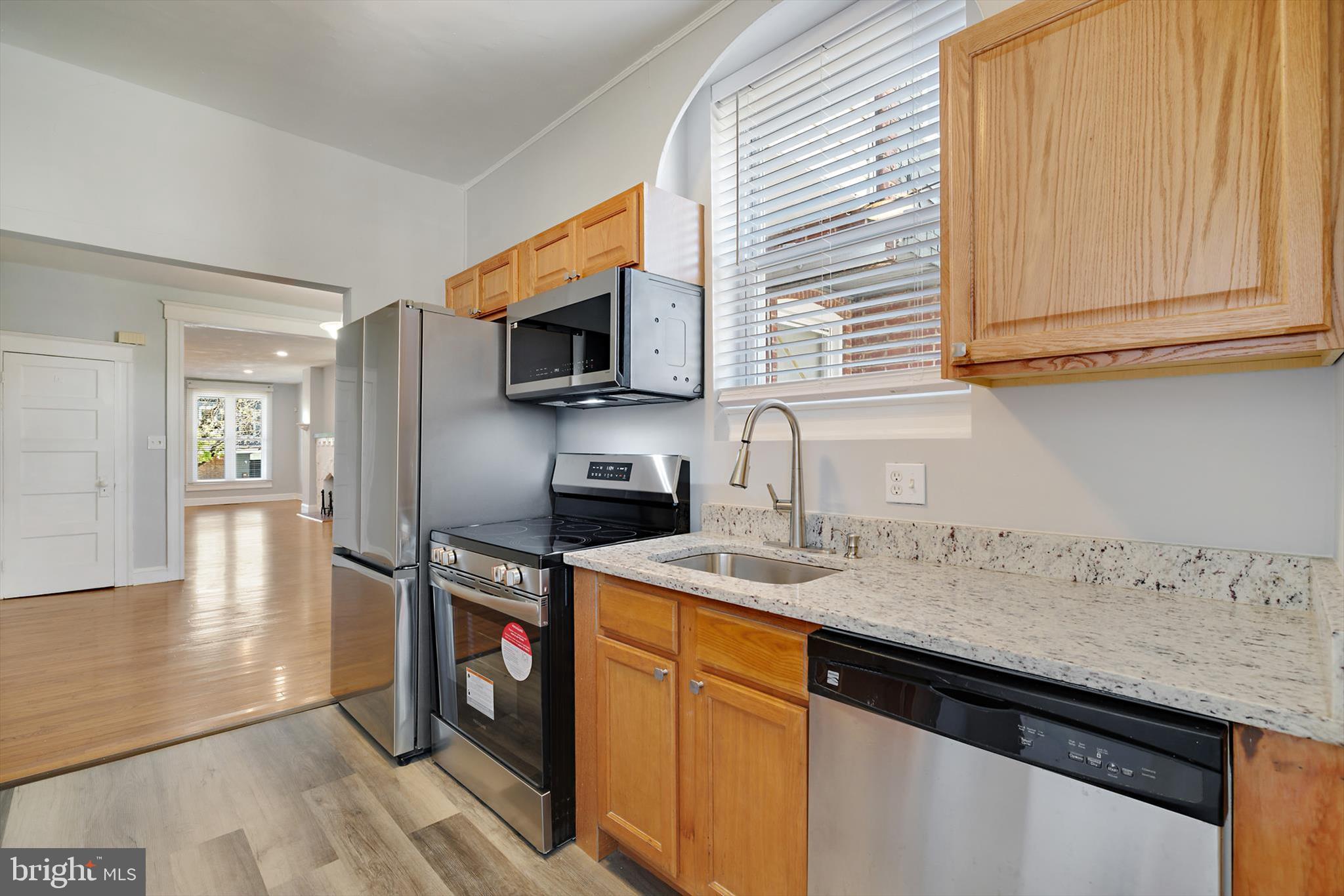 COLD SPRING NEWTOWN - Residential