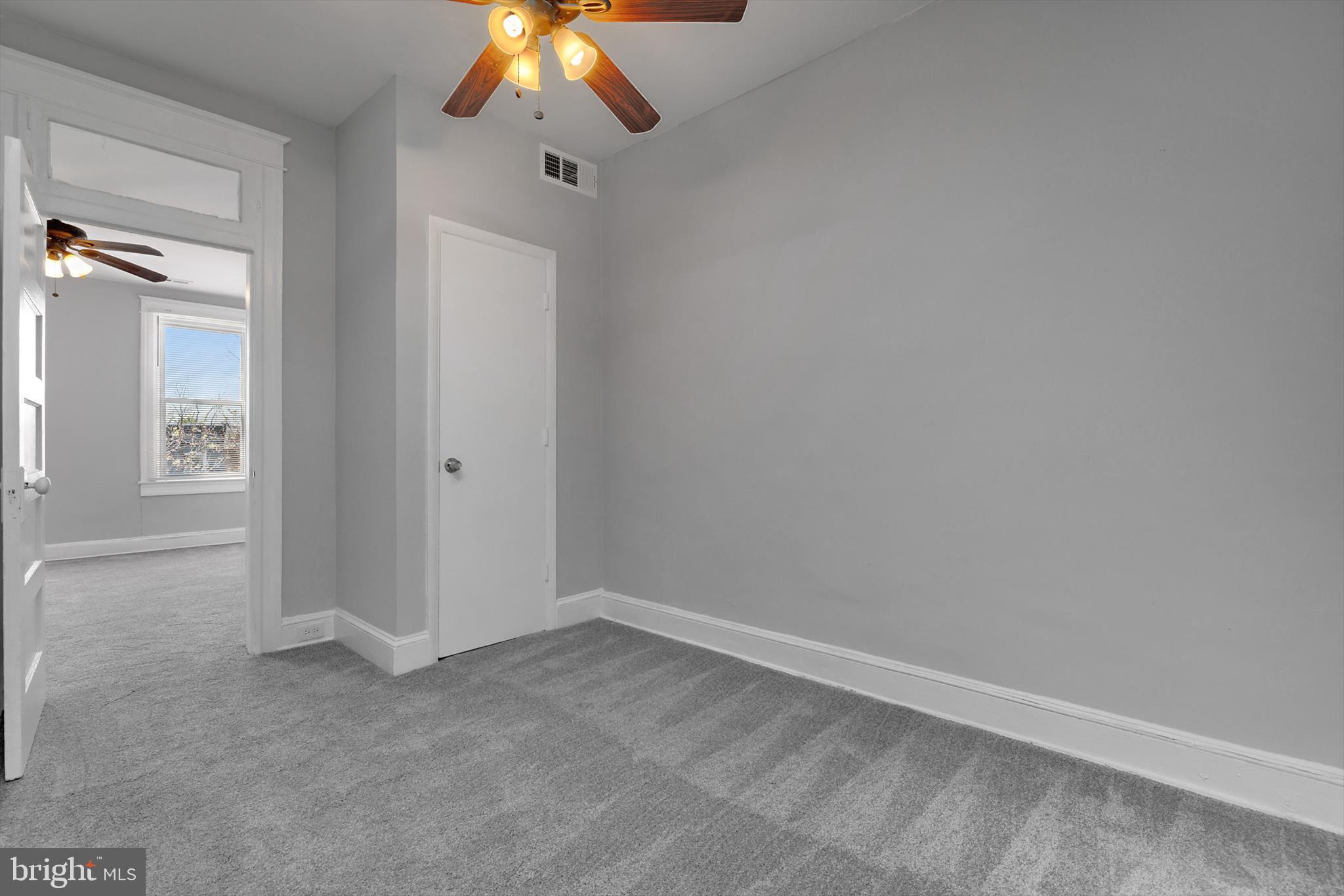 COLD SPRING NEWTOWN - Residential