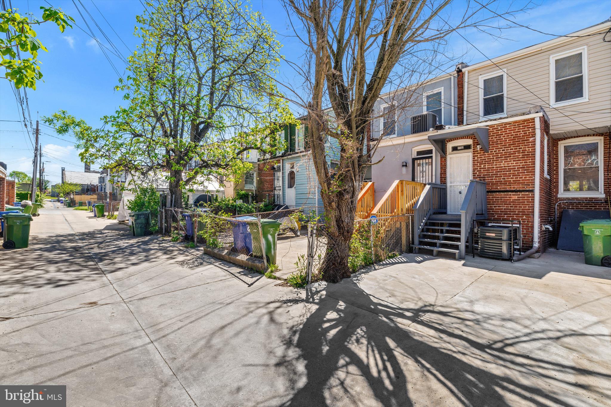 COLD SPRING NEWTOWN - Residential