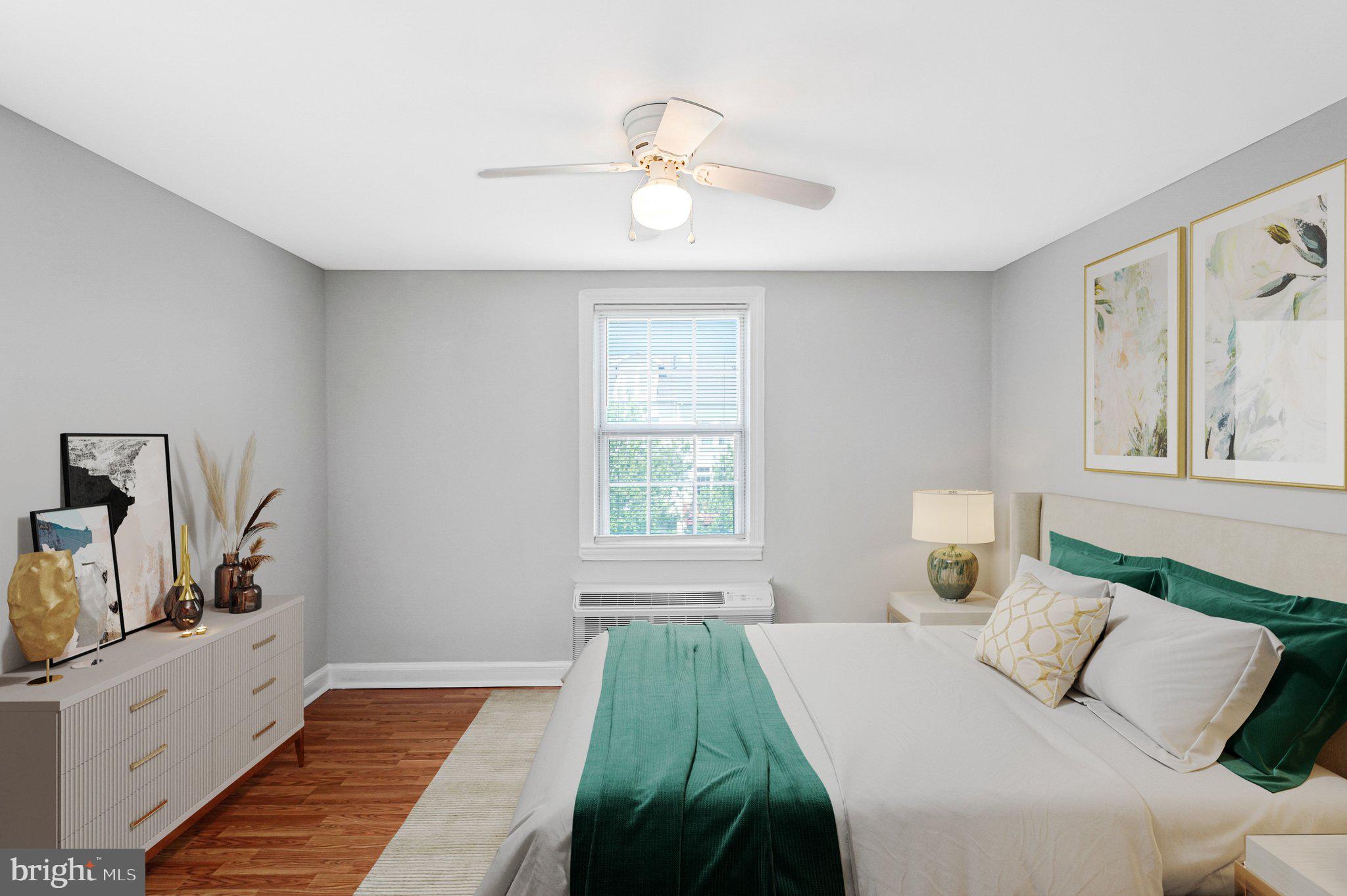 1808 W ABINGDON DRIVE 301