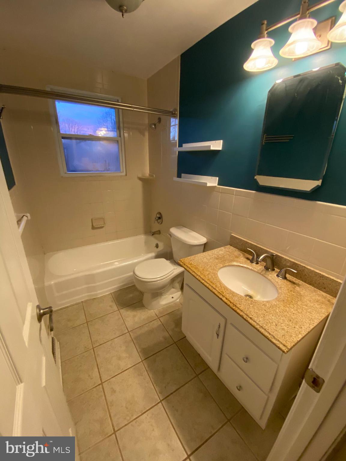 LOTHIAN - Residential Lease