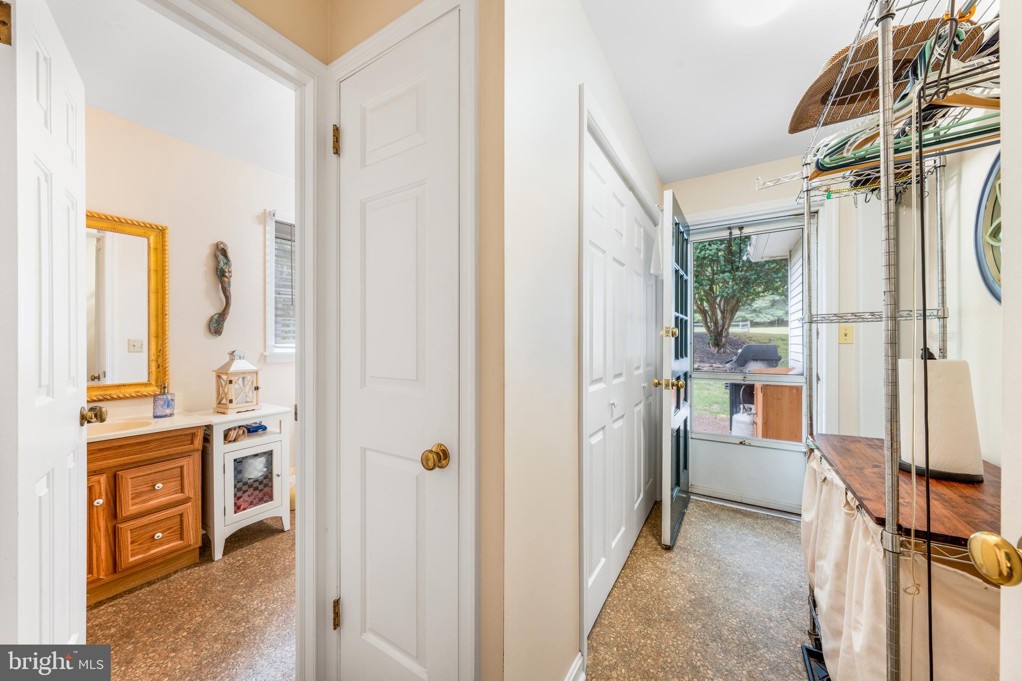 WASHINGTON CROSSING - Residential