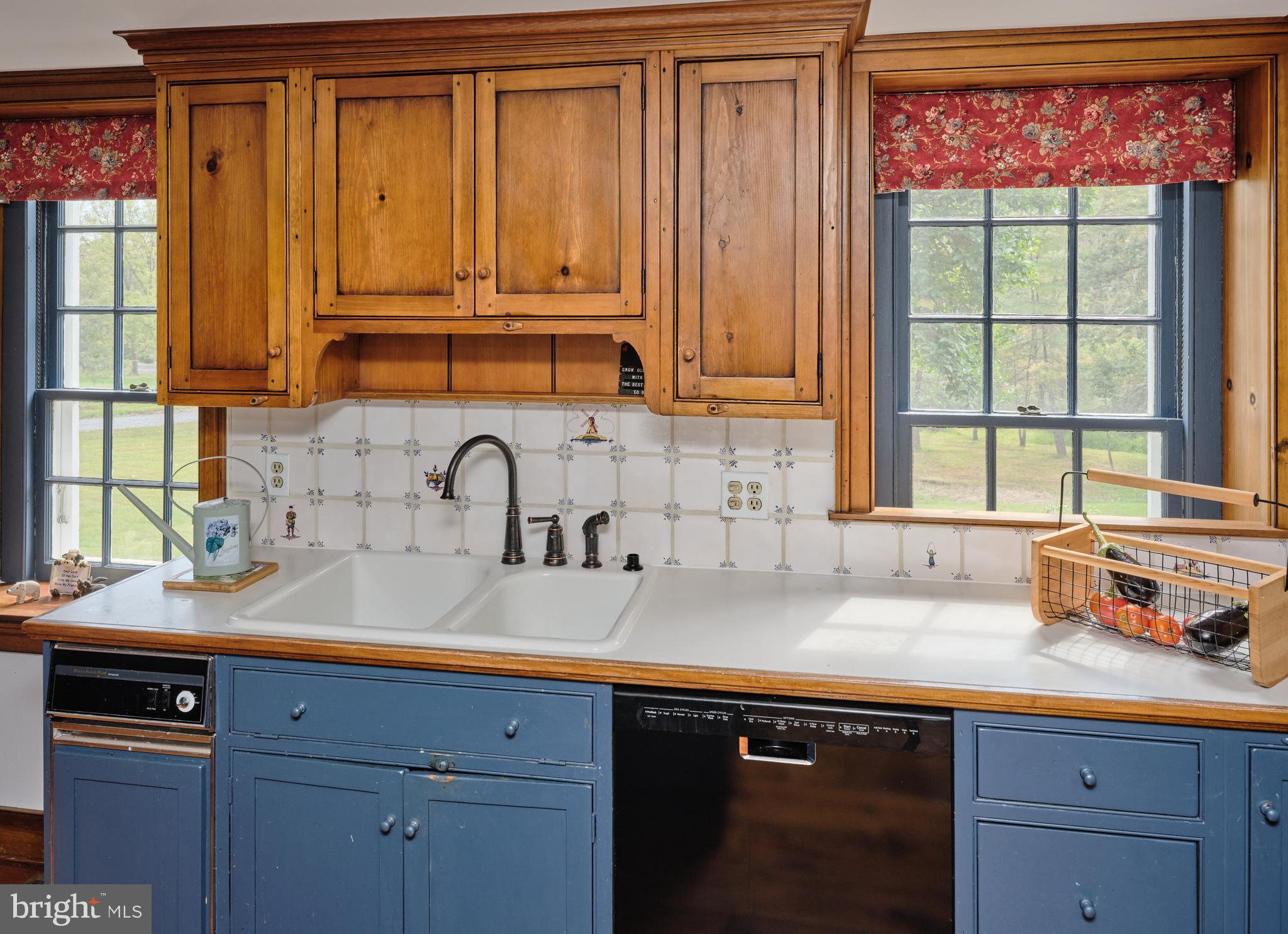 WASHINGTON CROSSING - Residential