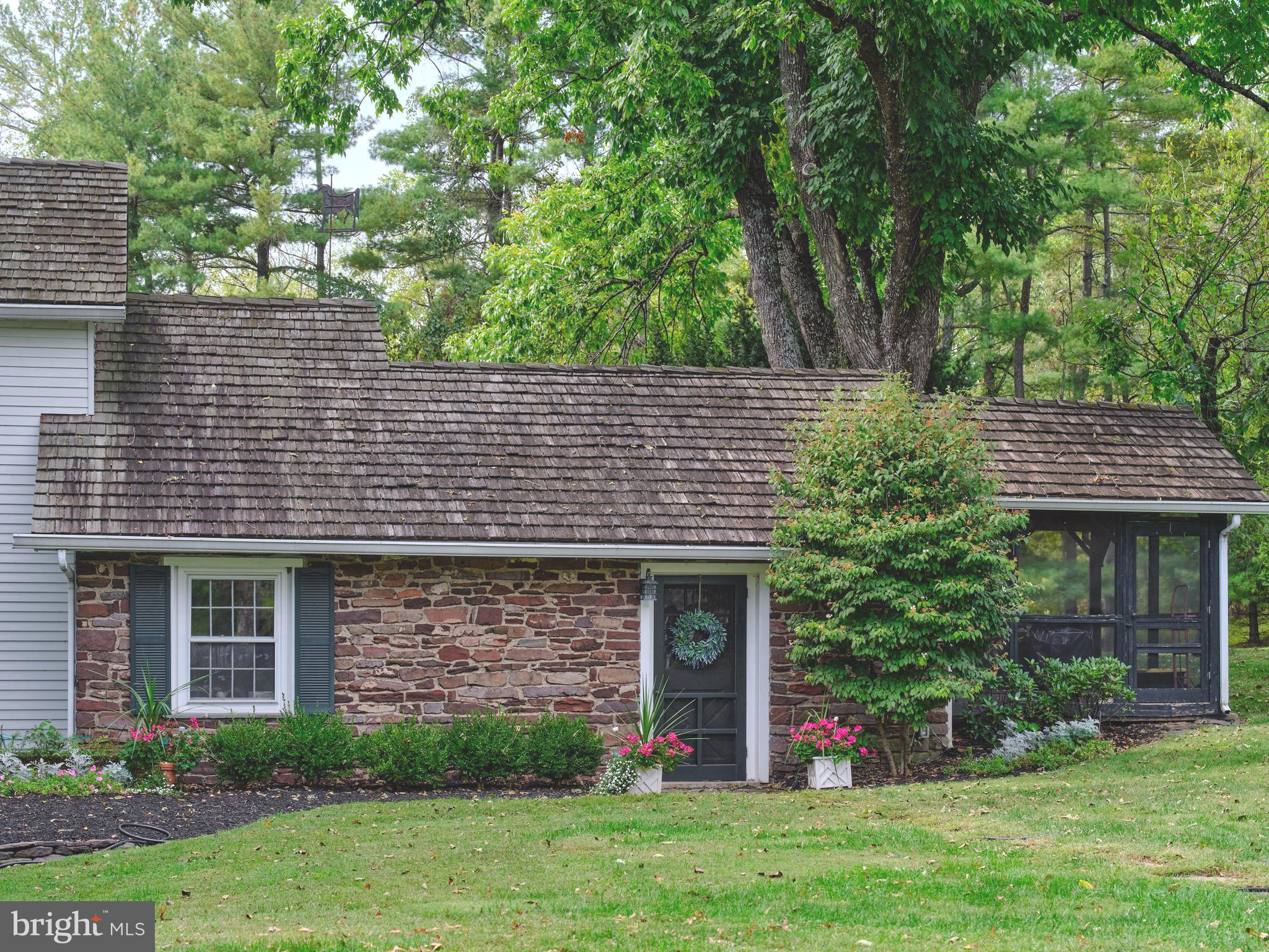 WASHINGTON CROSSING - Residential