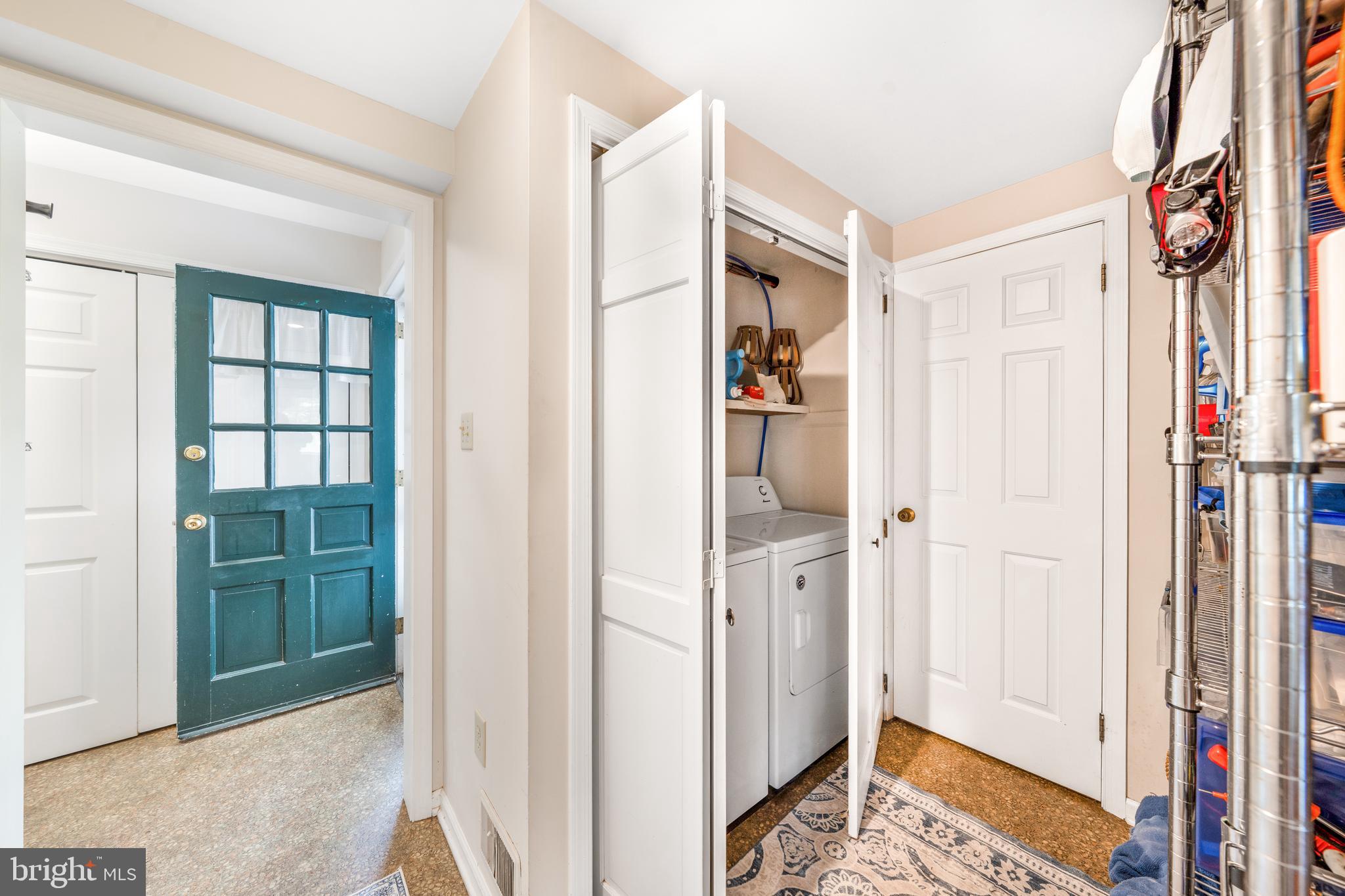 WASHINGTON CROSSING - Residential